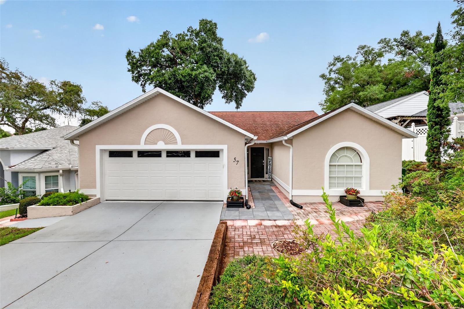 Photo of 57 TOWNHILL DRIVE EUSTIS FL 32726