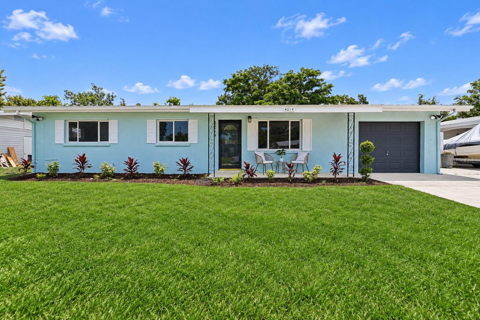 Photo of 4219 DEERFIELD DRIVE SARASOTA FL 34233