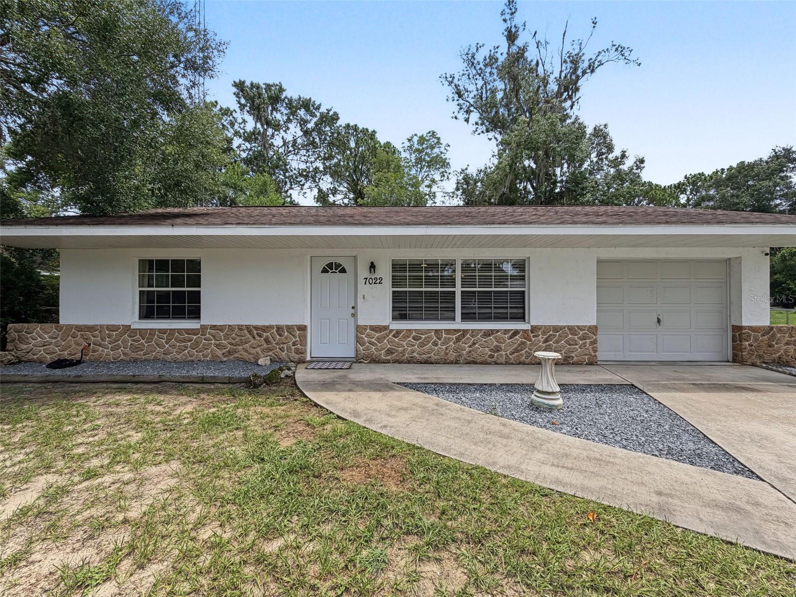 Photo of 7022 W CRESTVIEW LANE CRYSTAL RIVER FL 34429