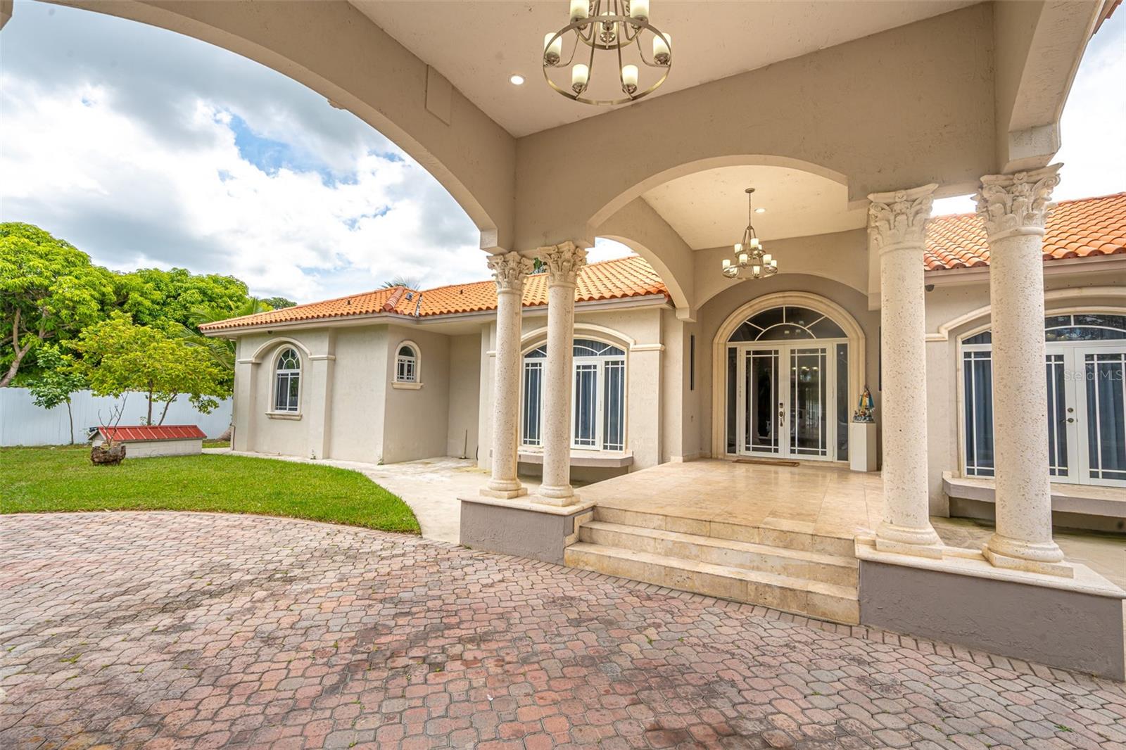 Photo of 18390 SW 200TH STREET MIAMI FL 33187