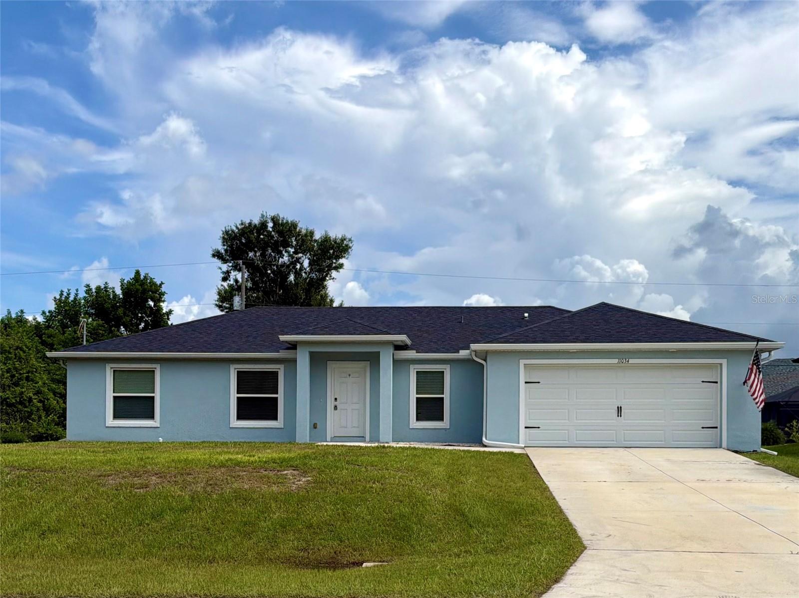Photo of 11034 CARNEGIE AVE. ENGLEWOOD FL 34224
