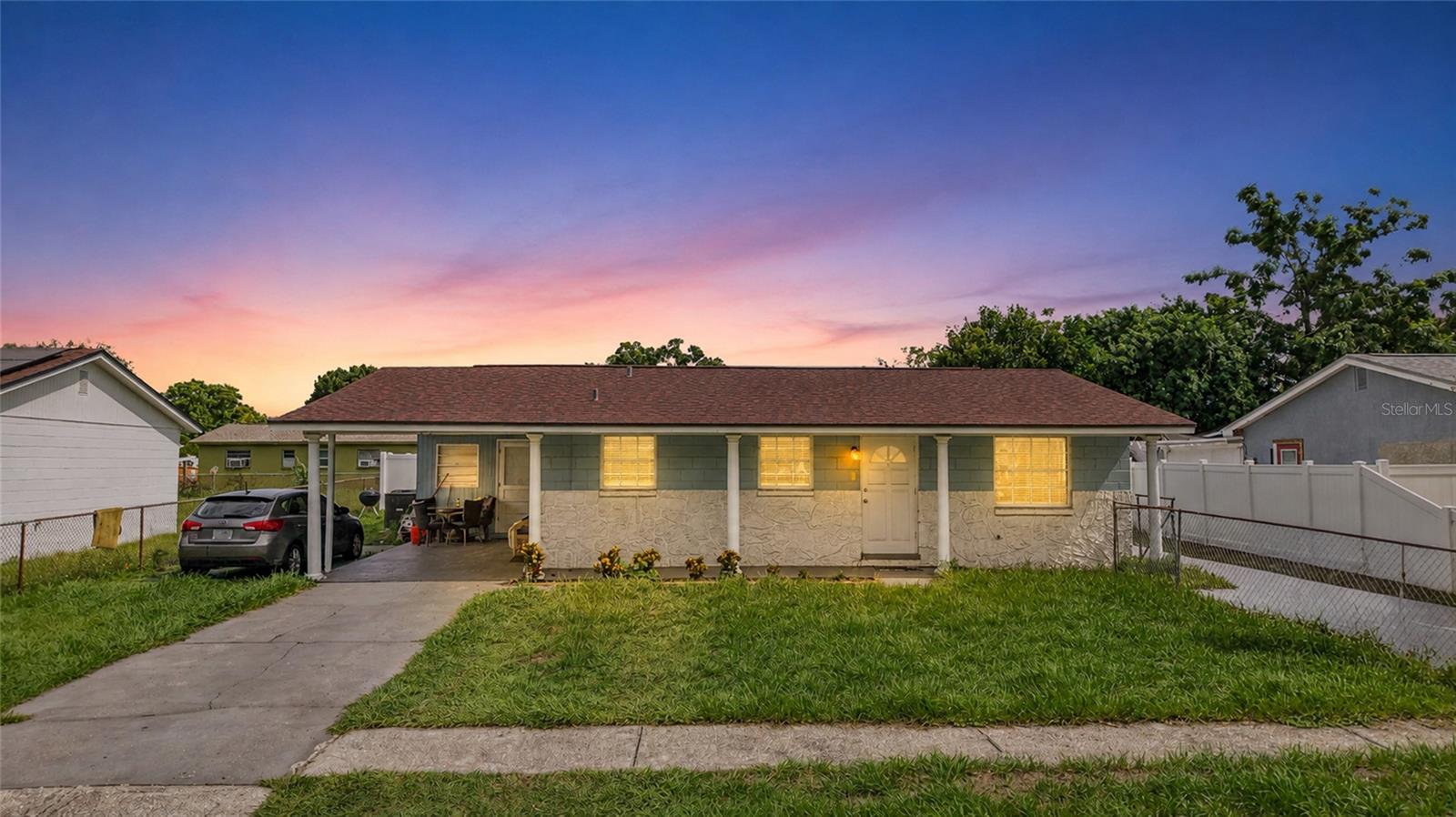 Photo of 7018 GLENVIEW DRIVE TAMPA FL 33619