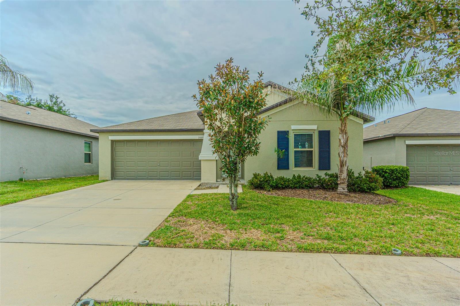 Photo of 13009 MAJESTIC GARDEN LANE RIVERVIEW FL 33579