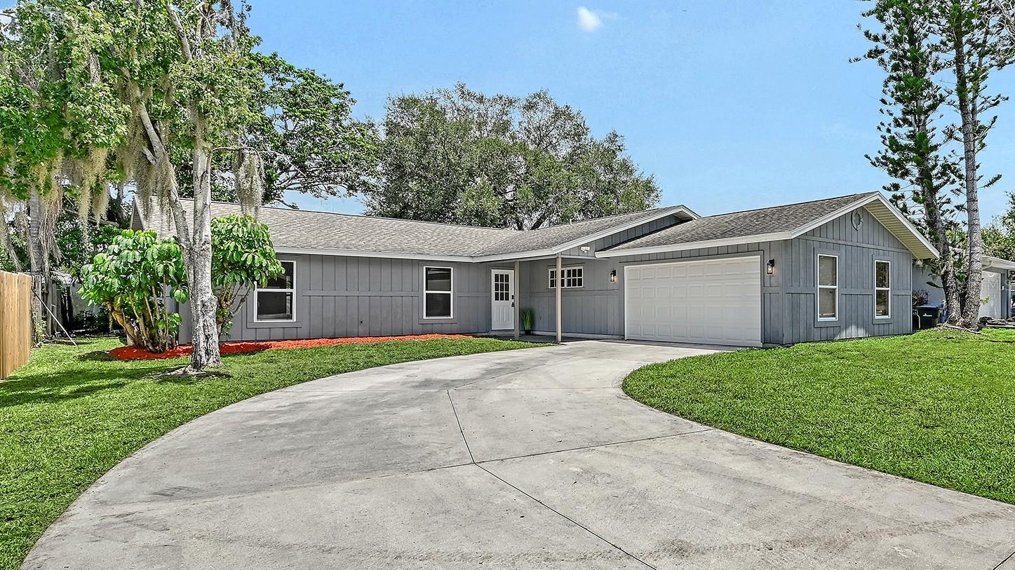 Photo of 4054 PALAU DRIVE SARASOTA FL 34241