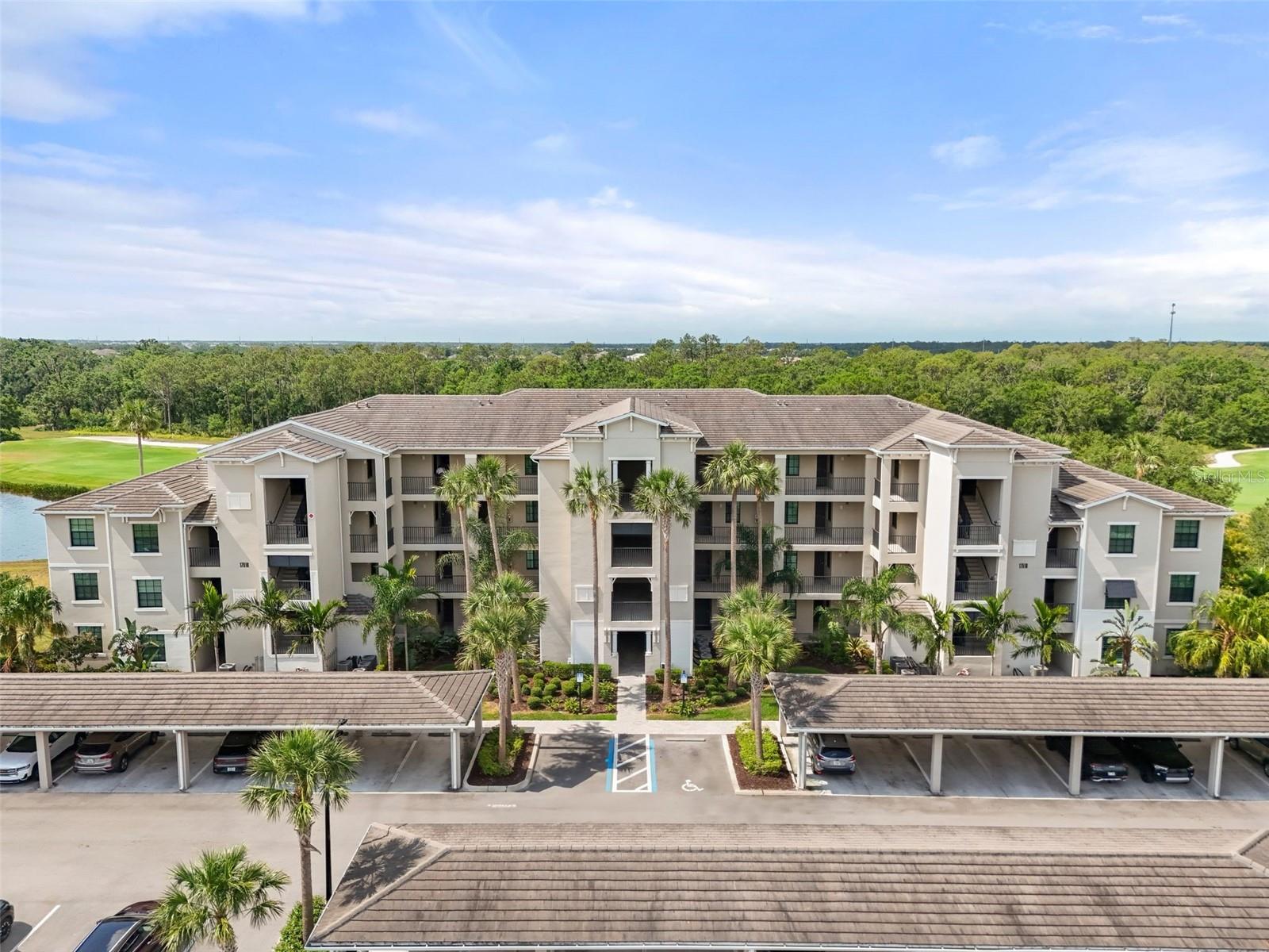 Photo of 17510 GAWTHROP DRIVE #302 BRADENTON FL 34211