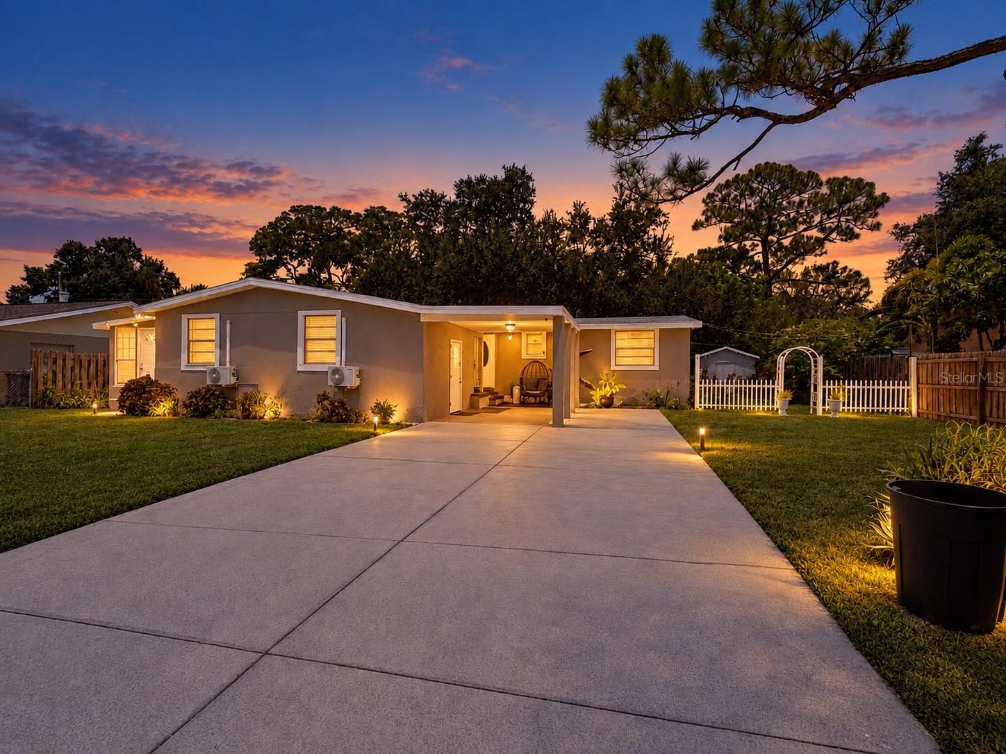 Photo of 603 60TH AVENUE BRADENTON FL 34207