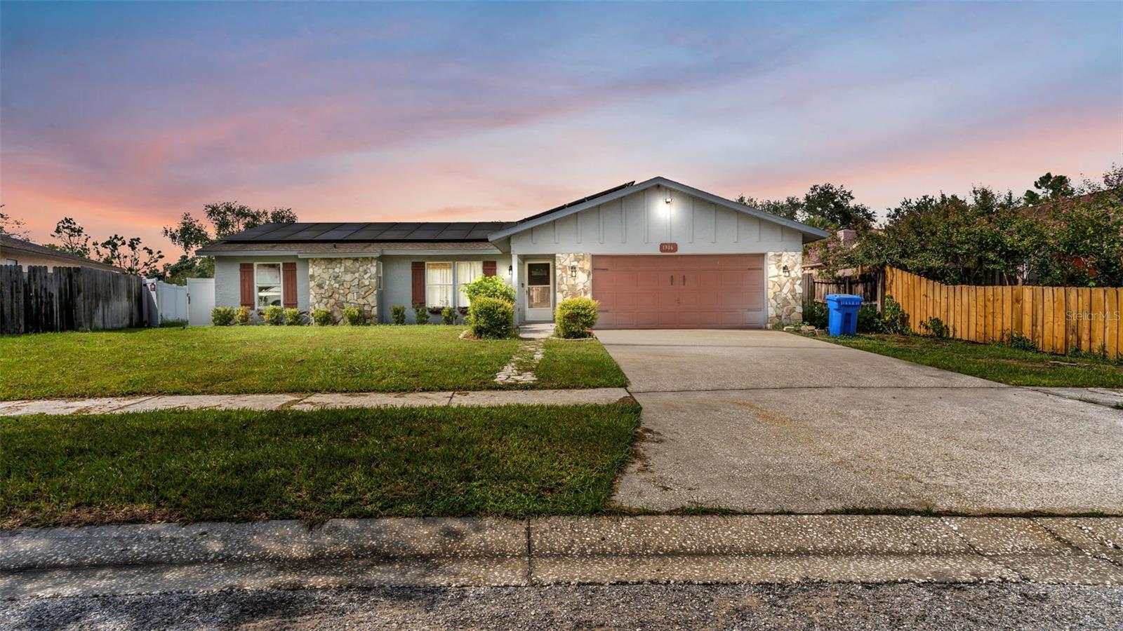 Photo of 1306 BORDEN COURT VALRICO FL 33594