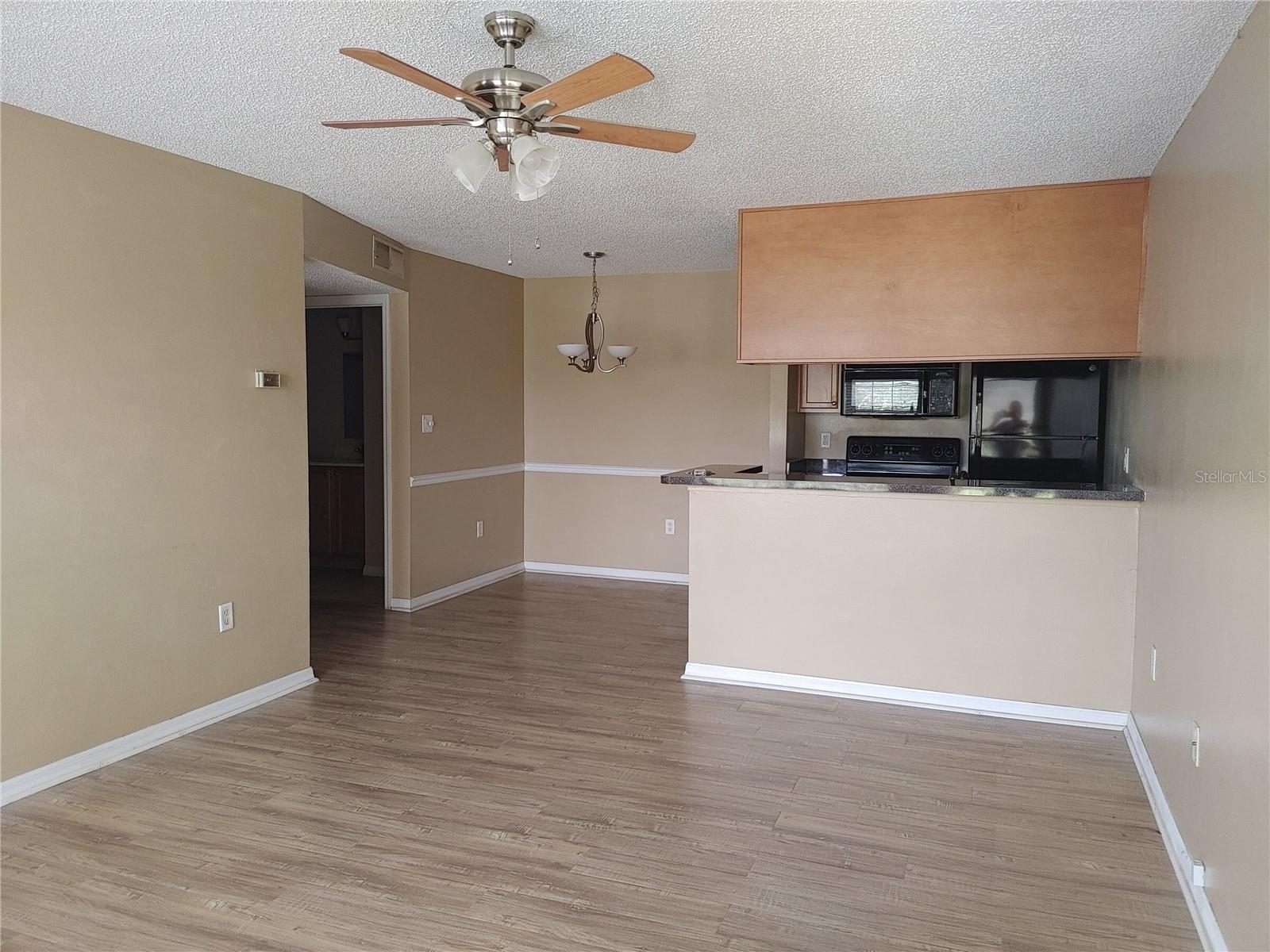 Photo of 215 LAKE BROOK CIRCLE #201 BRANDON FL 33511