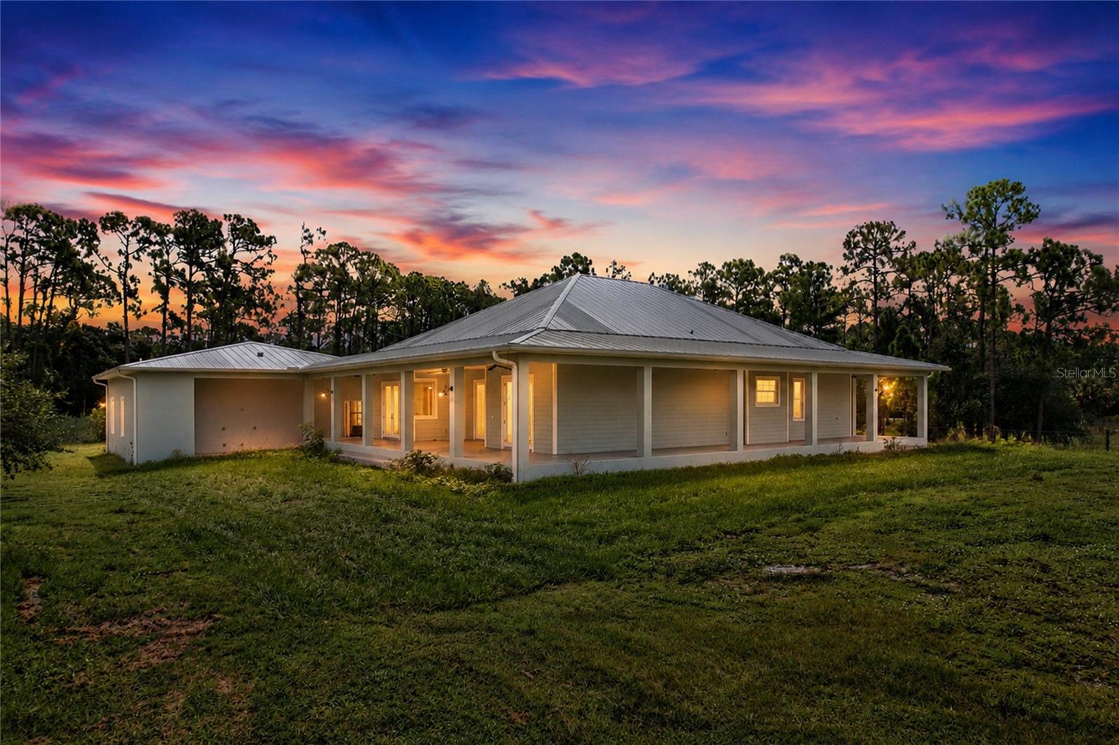 Photo of 8146 TROPICAIRE BOULEVARD NORTH PORT FL 34291