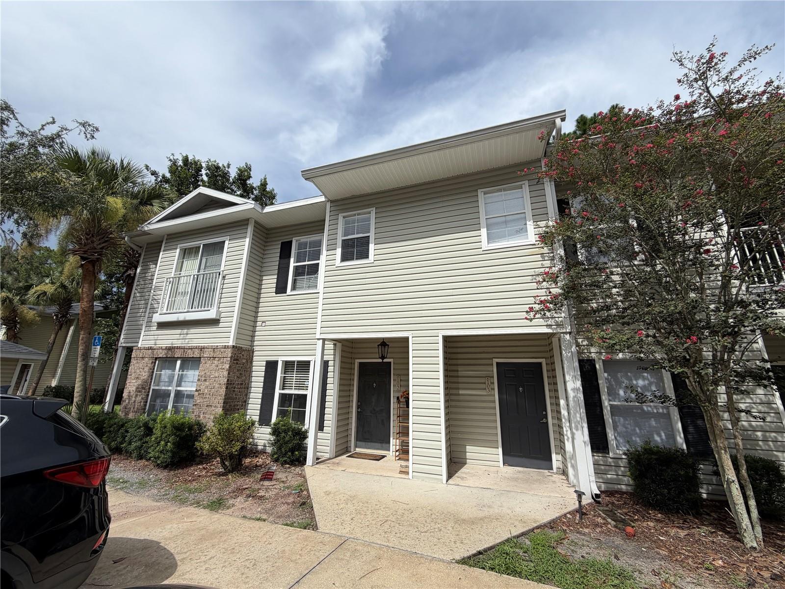 Photo of 4445 NW 49TH STREET #102 GAINESVILLE FL 32606
