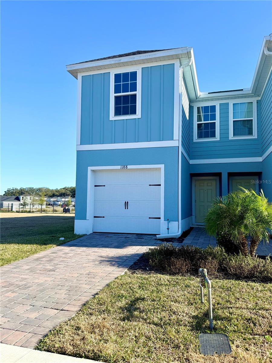 Photo of 1188 PORT BLUE WAY LADY LAKE FL 32159
