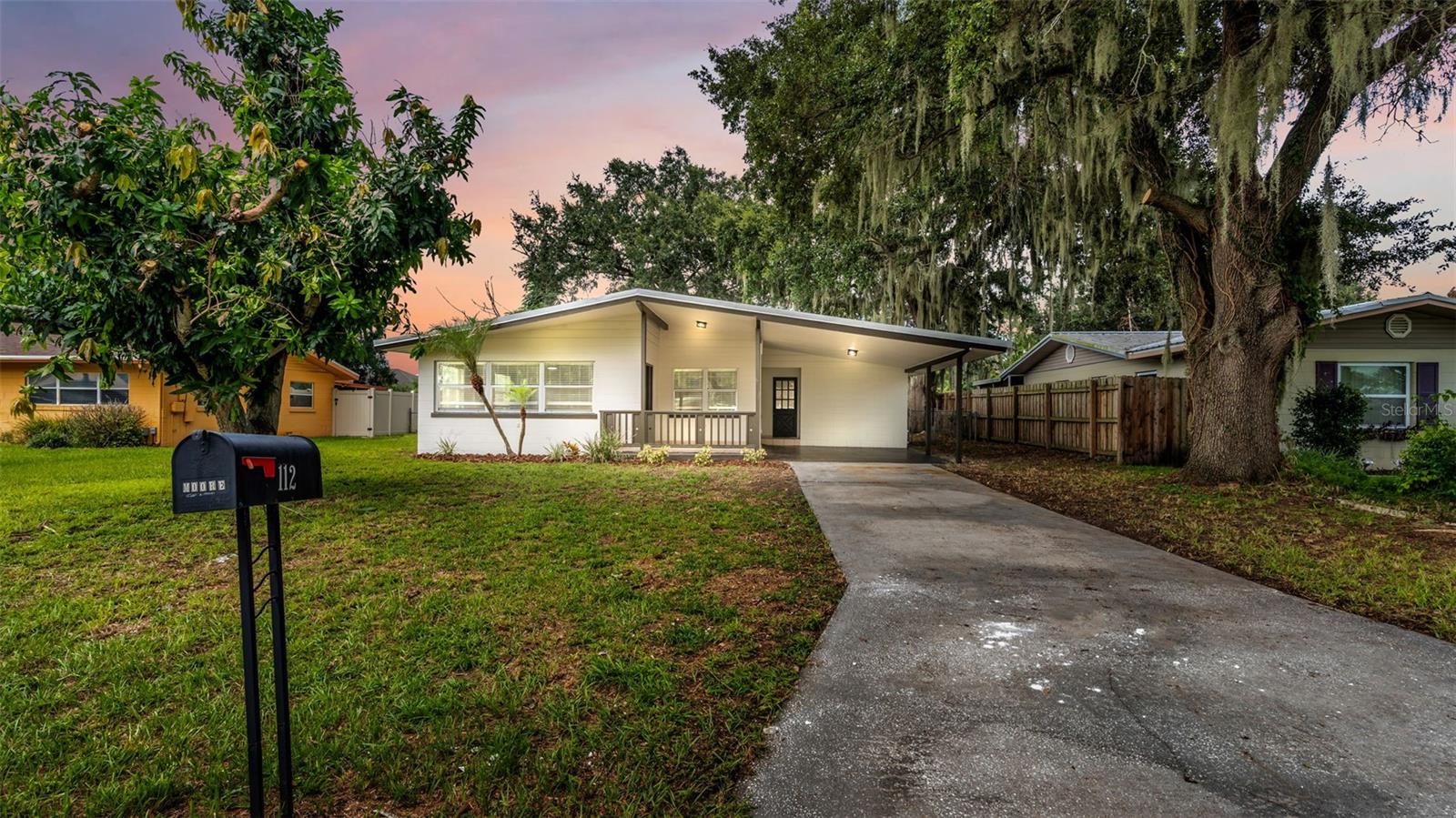 Photo of 112 TERRACE DRIVE WINTER HAVEN FL 33884