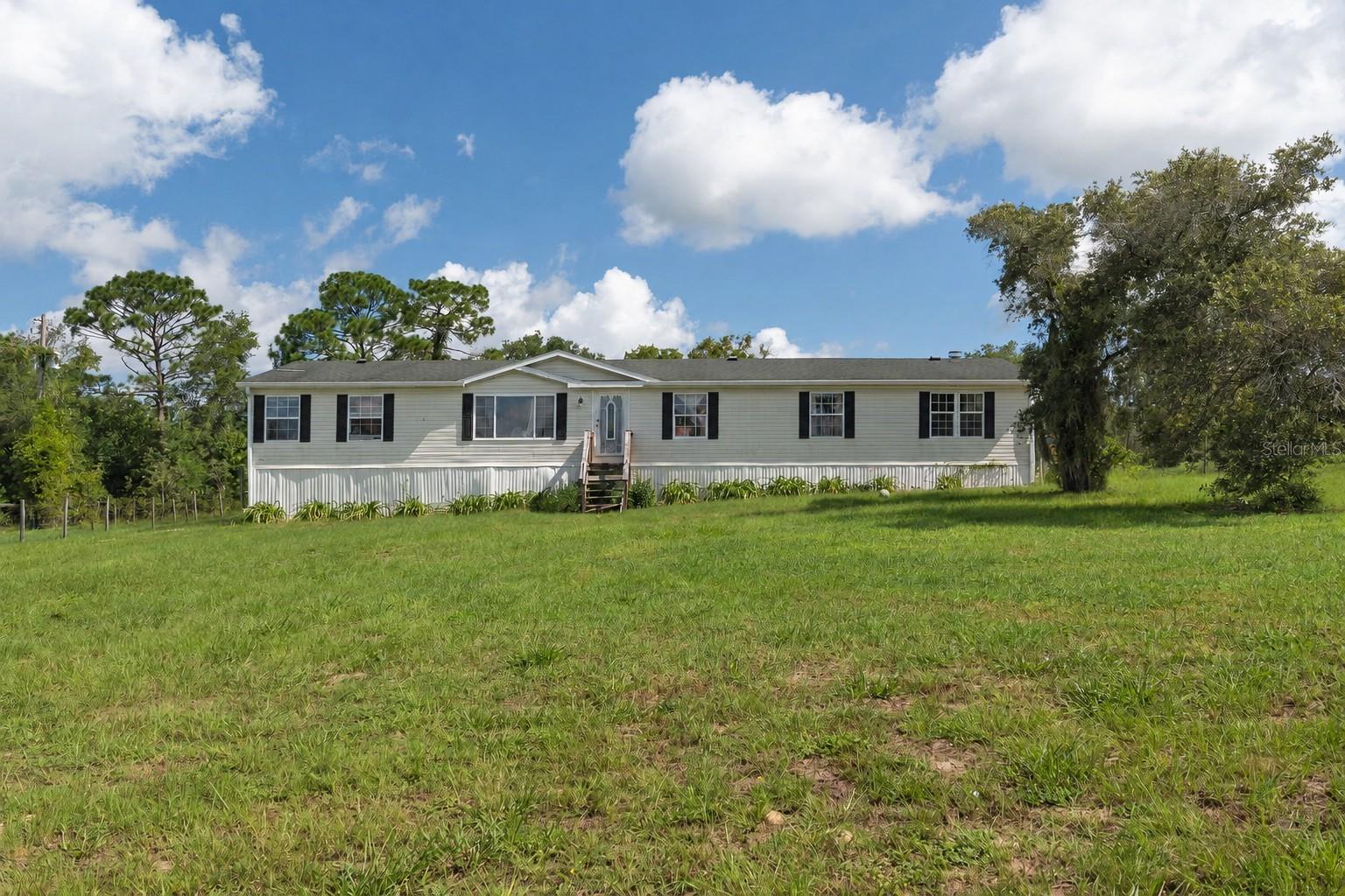 Photo of 13317 MOON ROAD BROOKSVILLE FL 34613