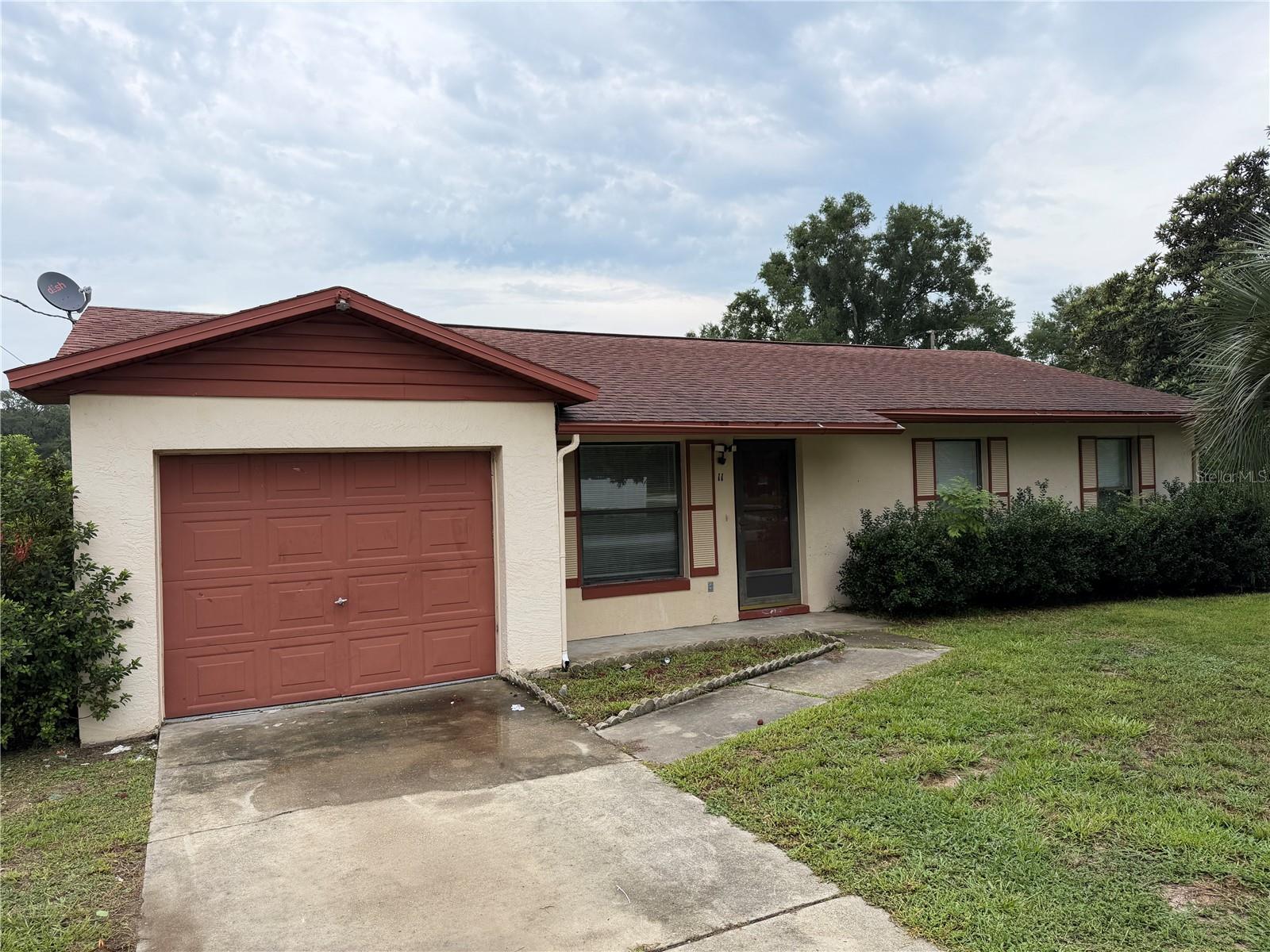 Photo of 11 PINE CIRCLE LANE OCALA FL 34472