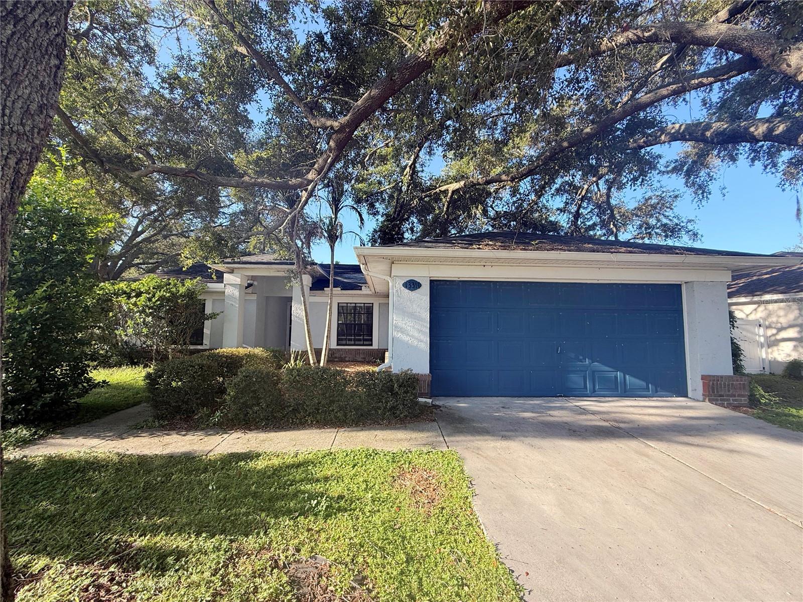 Photo of 13311 HOLLOWBEND LANE RIVERVIEW FL 33569