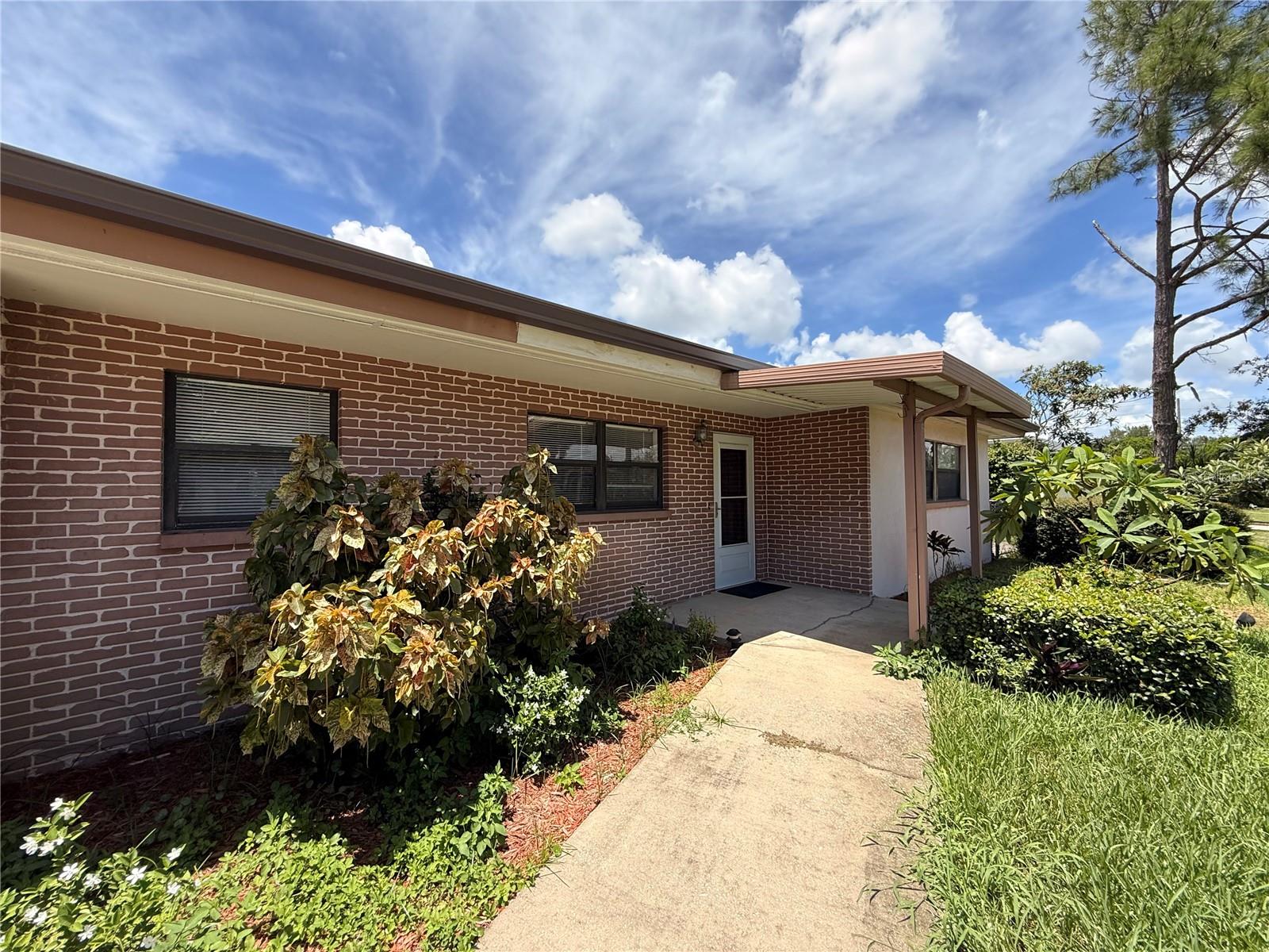 Photo of 164 PINEWOOD AVENUE CLEARWATER FL 33765