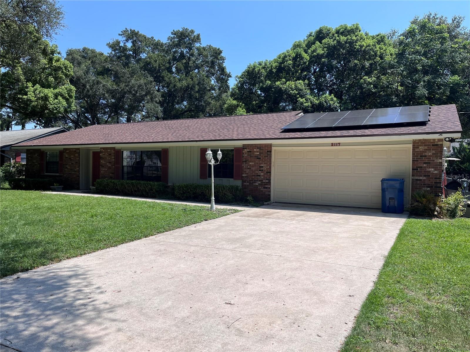 Photo of 2117 YORKSHIRE DRIVE DELAND FL 32724