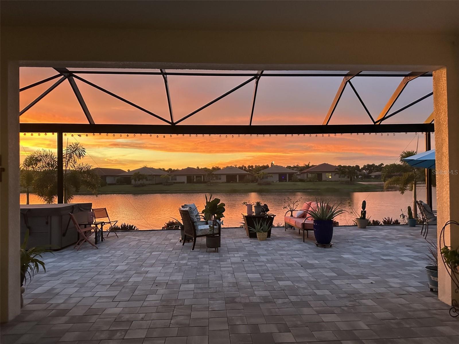 Photo of 292 VILLORESI BOULEVARD NORTH VENICE FL 34275