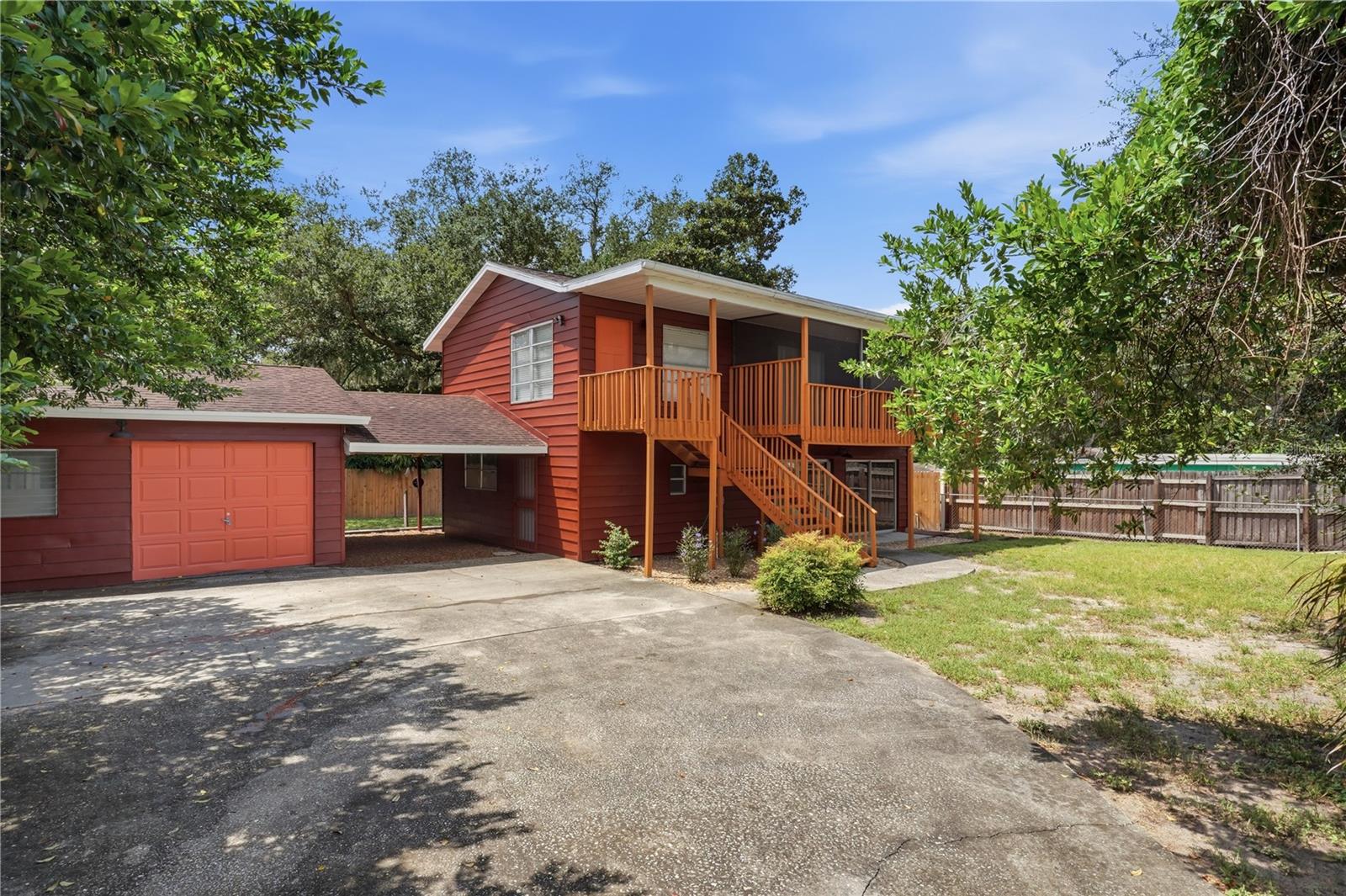 Photo of 4921 E REGNAS AVENUE TAMPA FL 33617
