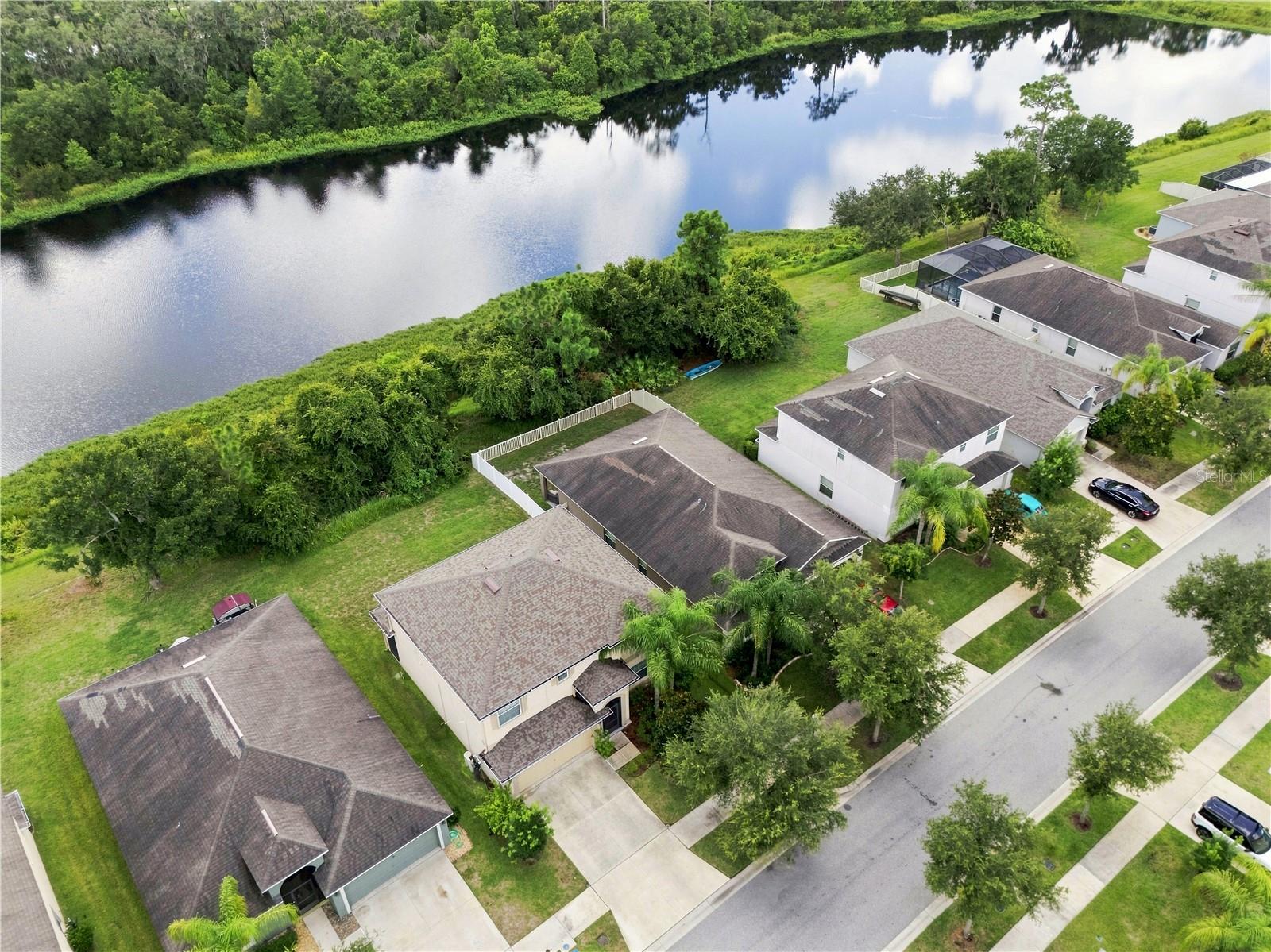 Photo of 16613 MYRTLE SAND DRIVE WIMAUMA FL 33598