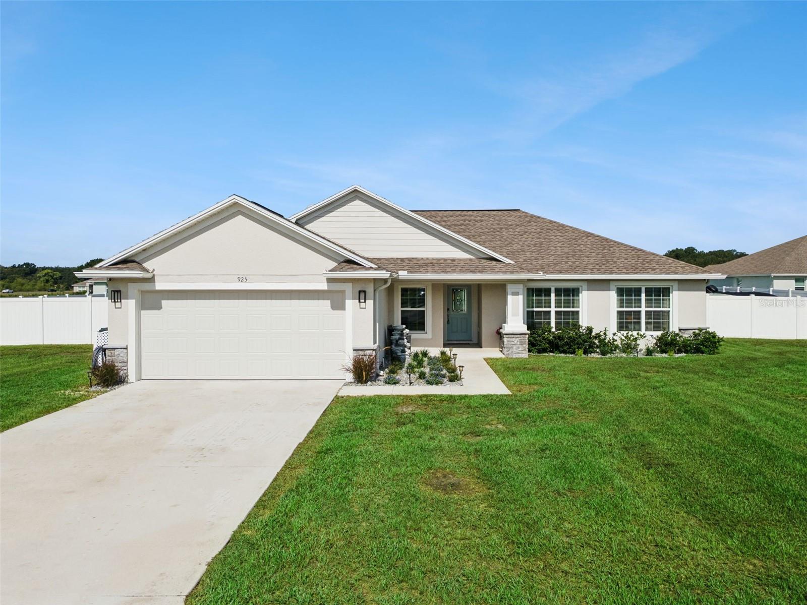 Photo of 925 LOCHLAND LOOP BARTOW FL 33830