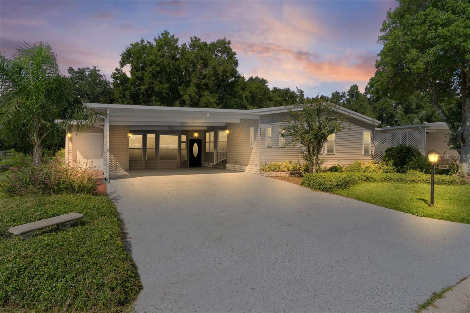 Photo of 2616 LAKE GRASSMERE CIRCLE #1850 ZELLWOOD FL 32798