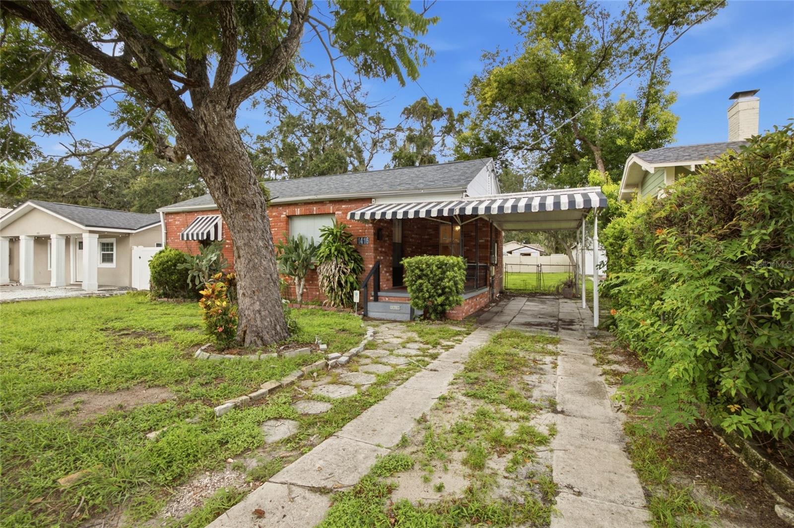 Photo of 1416 E IDLEWILD AVENUE TAMPA FL 33604