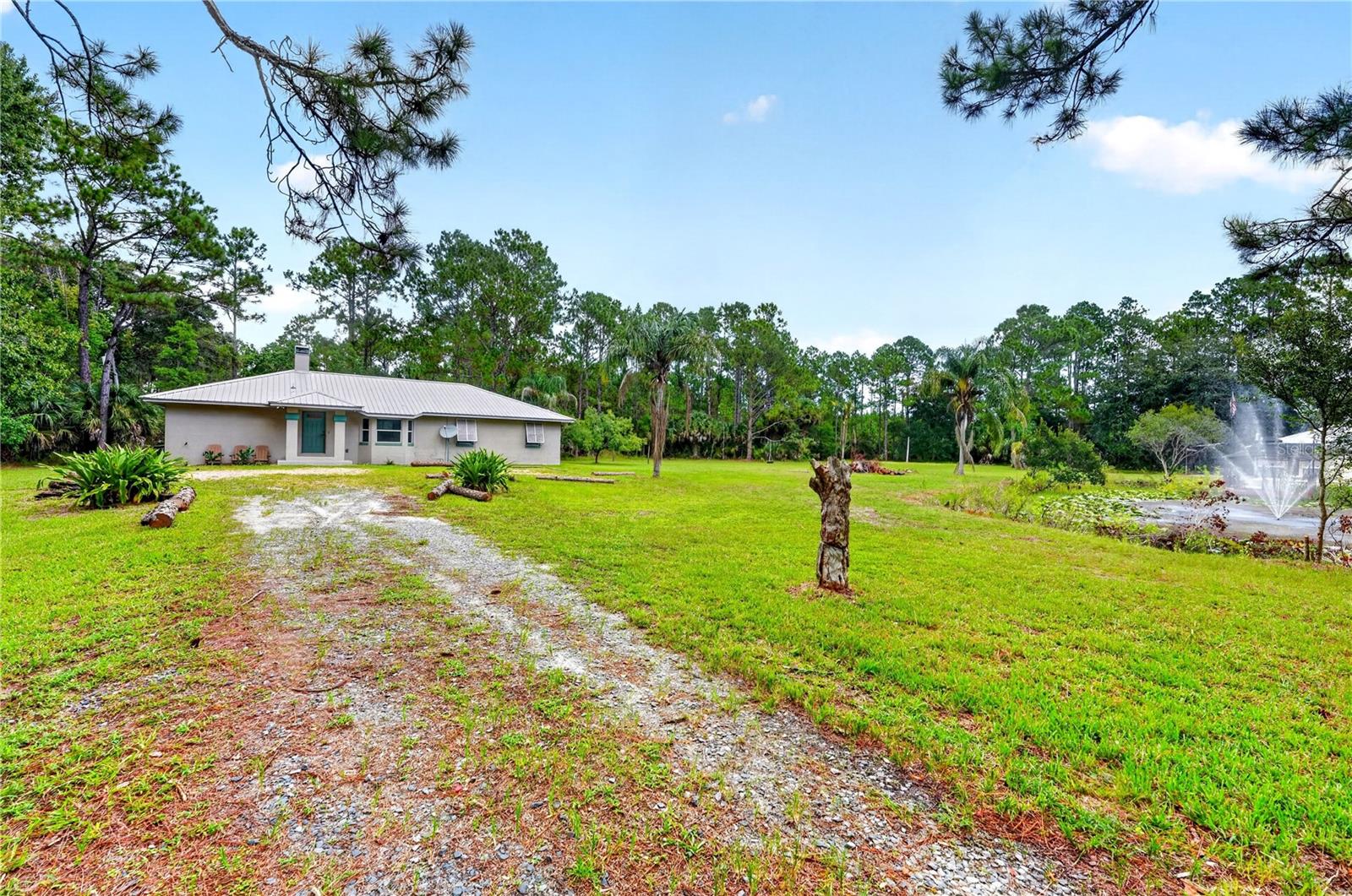 Photo of 590 COUNTY ROAD 325 BUNNELL FL 32110