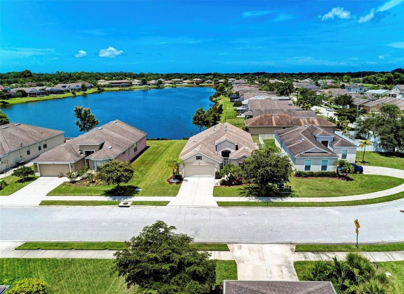 Photo of 7106 50TH AVENUE CIRCLE PALMETTO FL 34221