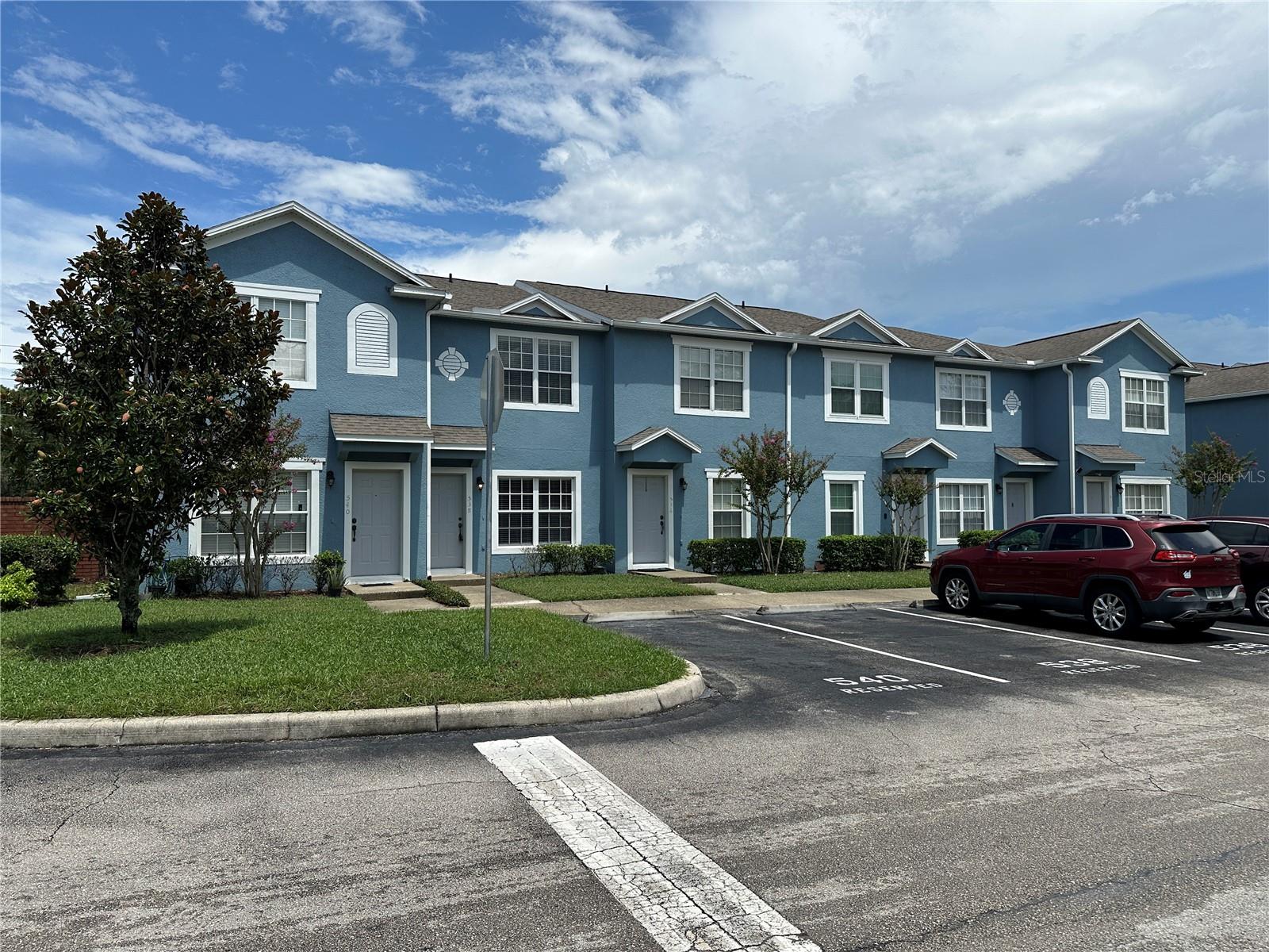 Photo of 538 WILTON CIRCLE SANFORD FL 32773