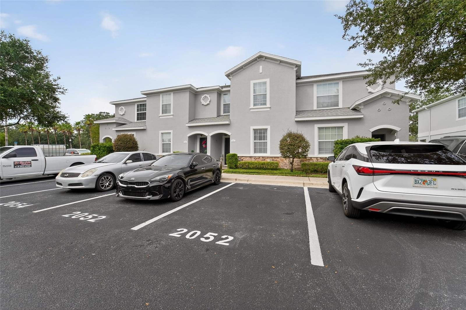 Photo of 2052 GREENWOOD VALLEY DRIVE PLANT CITY FL 33563