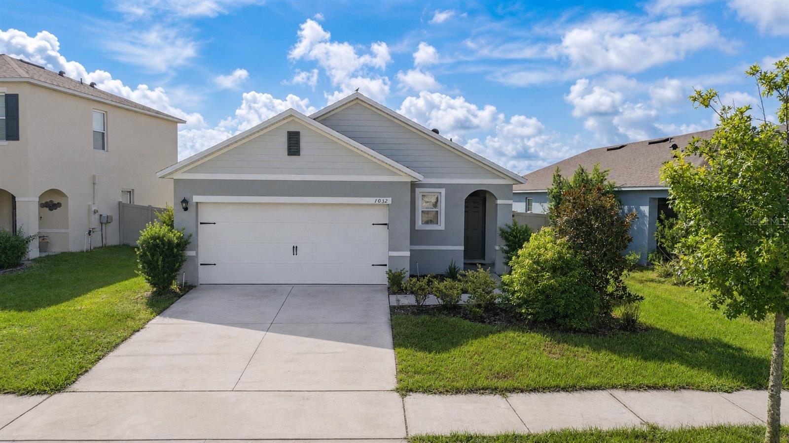 Photo of 1032 ANDEAN LANE DAVENPORT FL 33837