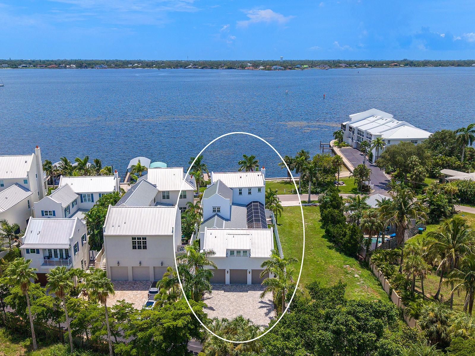 Photo of 4024 11TH STREET COURT PALMETTO FL 34221