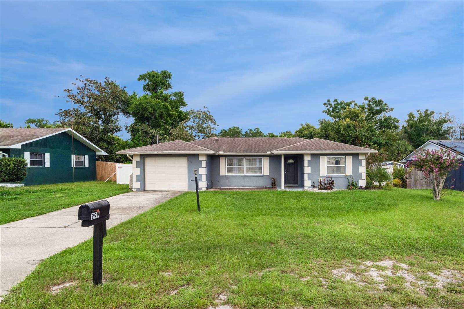 Photo of 999 DAWSON DRIVE DELTONA FL 32725