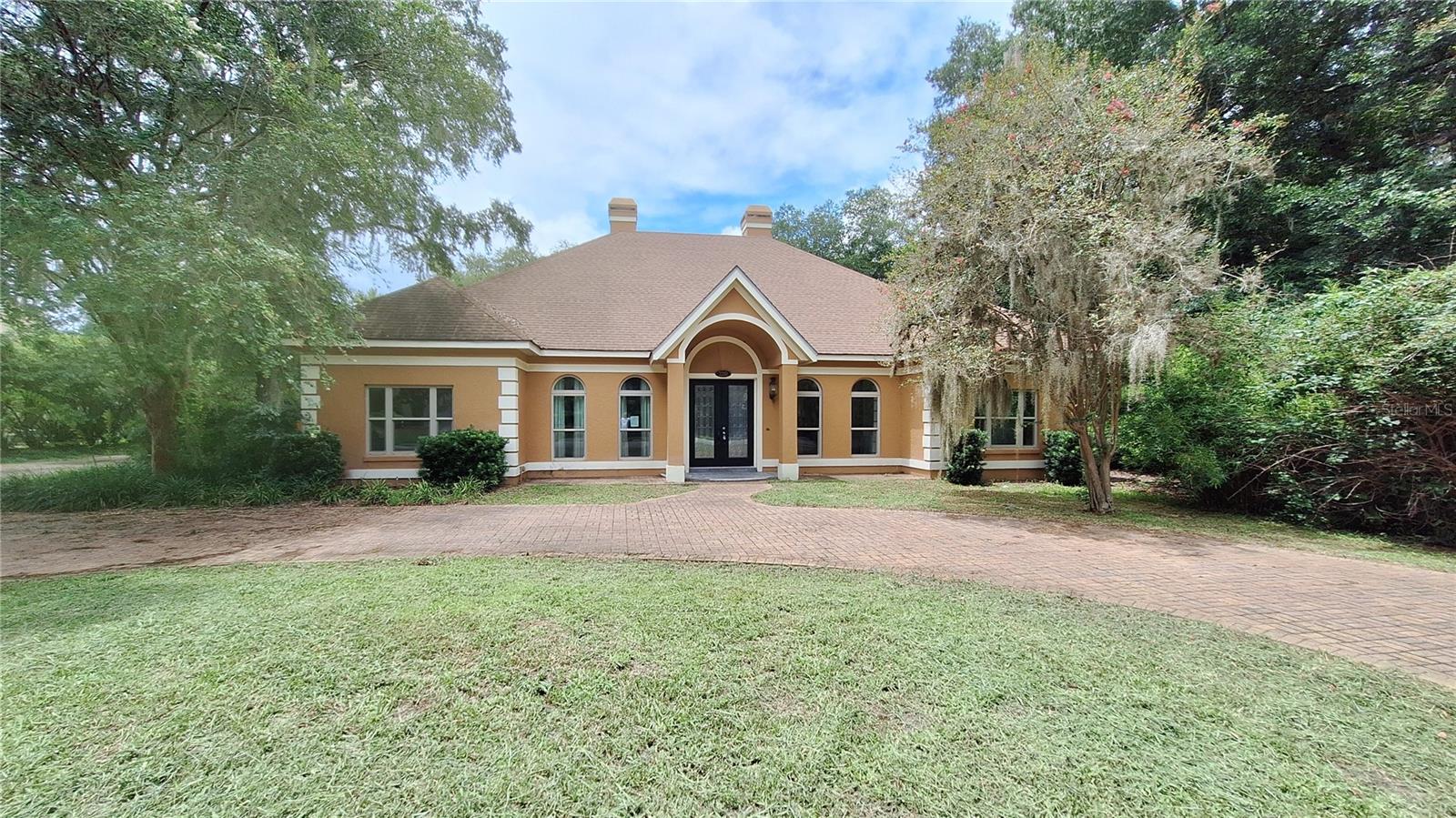 Photo of 2210 SE LAUREL RUN DRIVE OCALA FL 34471