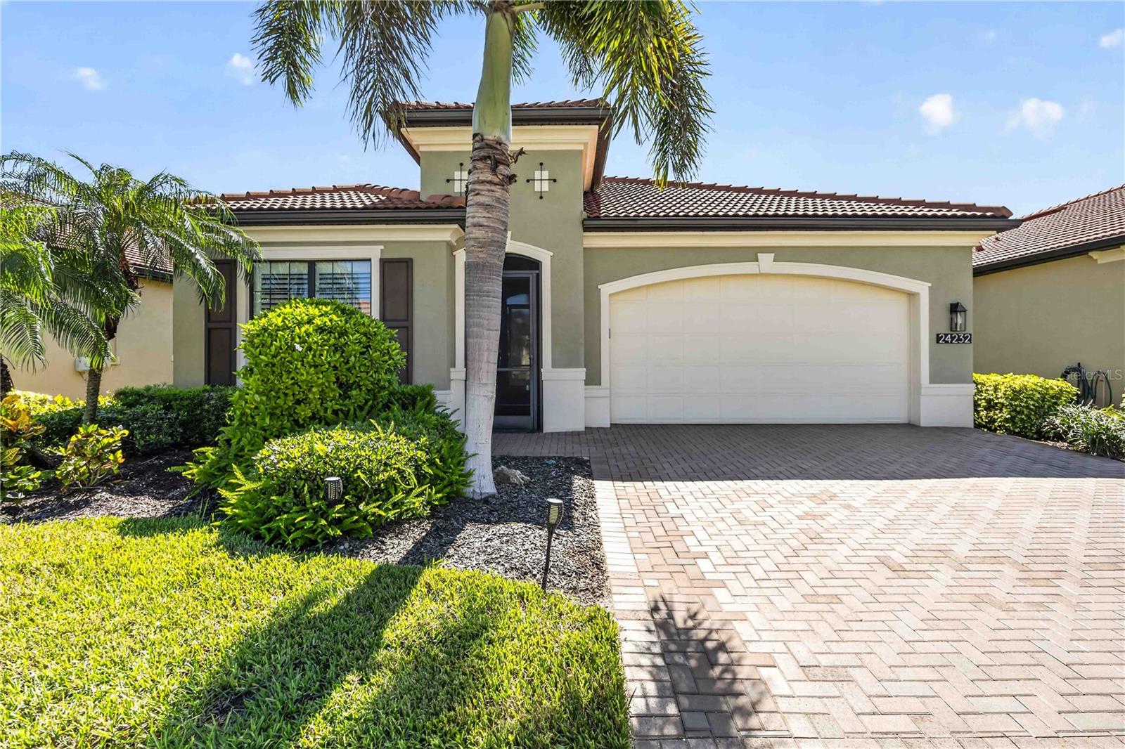 Photo of 24232 GALLBERRY DRIVE VENICE FL 34293