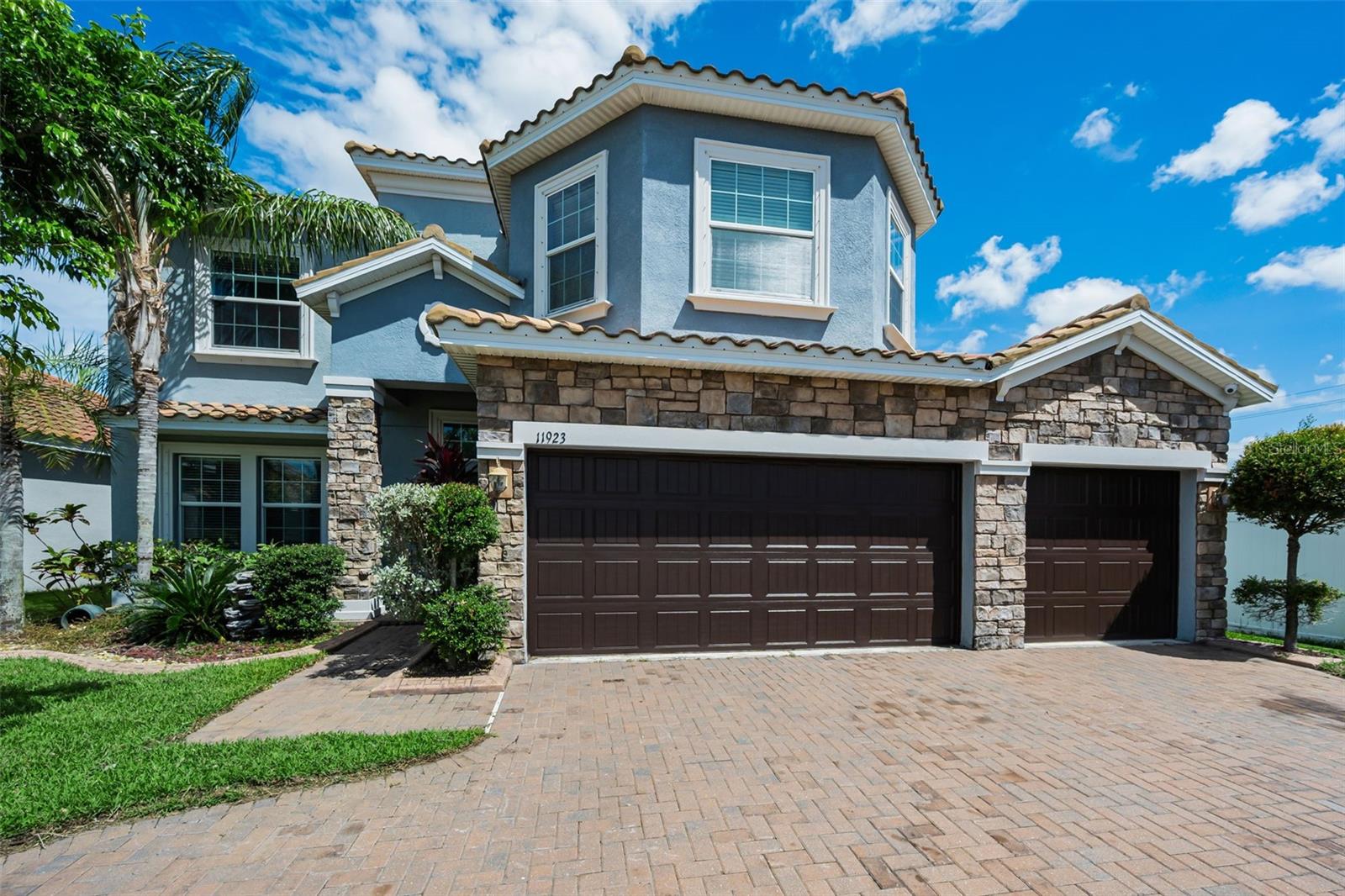 Photo of 11923 CINNAMON FERN DRIVE RIVERVIEW FL 33579