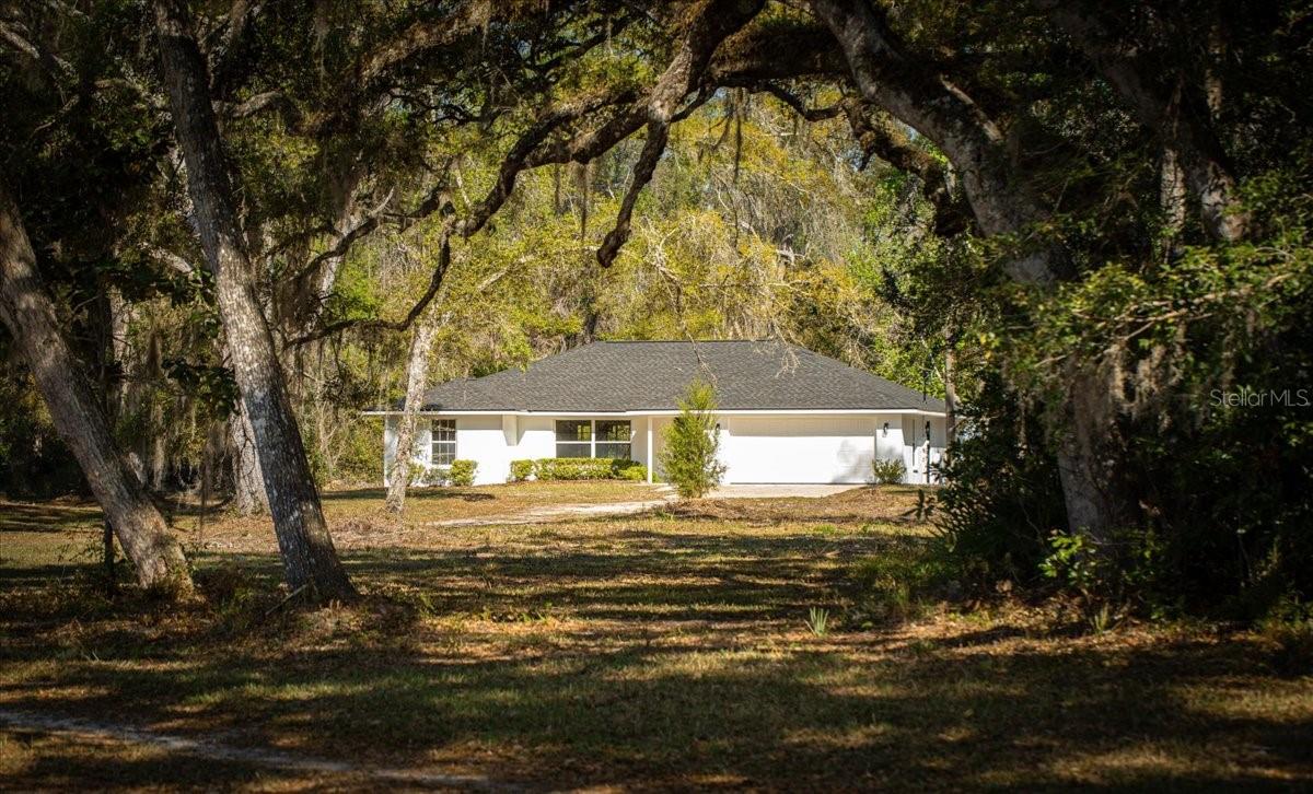 Photo of 957 NE 354TH AVENUE OLD TOWN FL 32680
