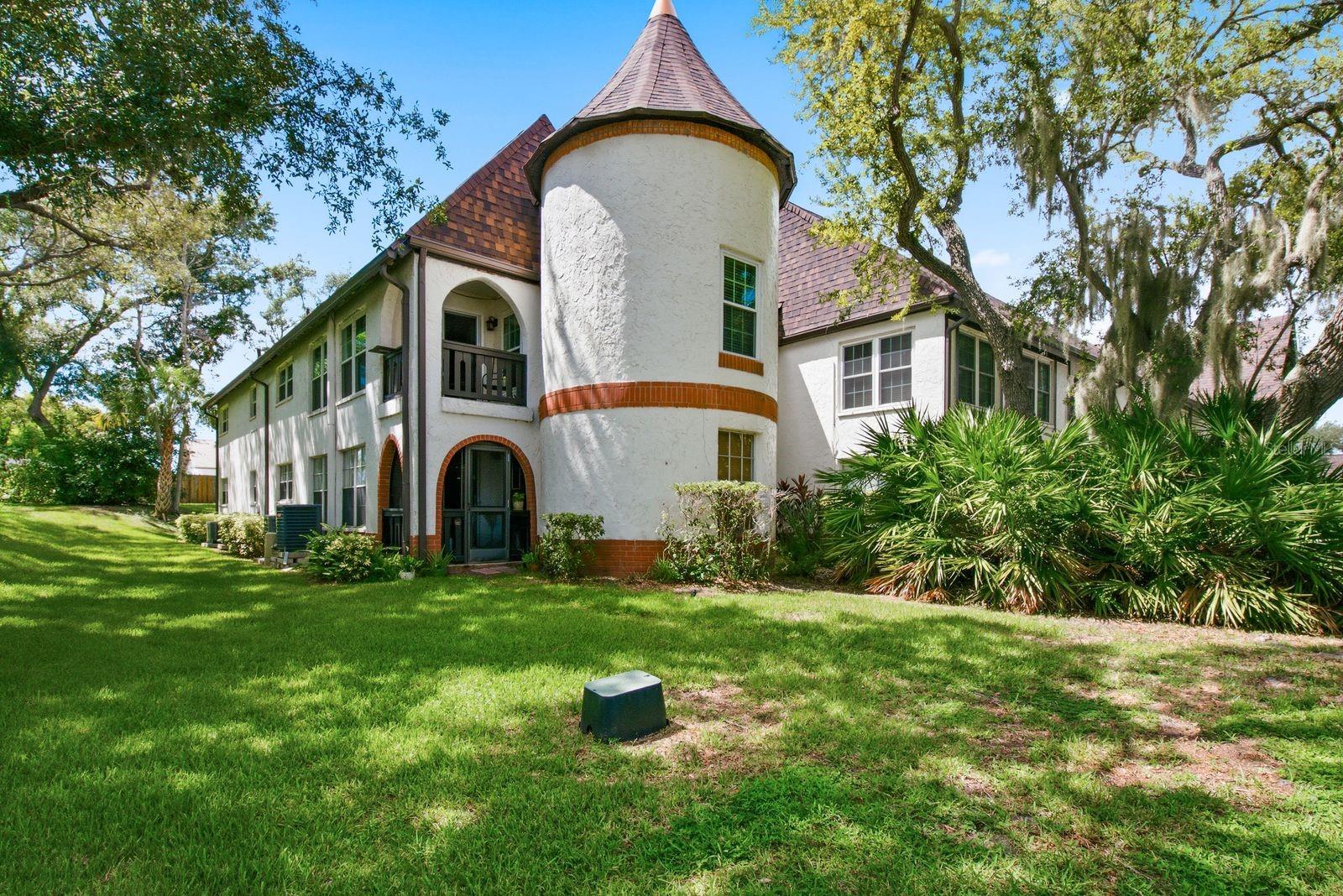 Photo of 230 N BAYSHORE BOULEVARD #207 CLEARWATER FL 33759