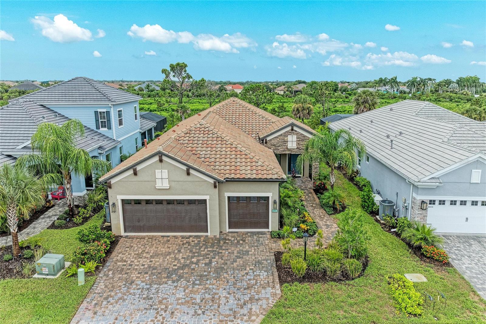 Photo of 10913 TREVINO STREET ENGLEWOOD FL 34223
