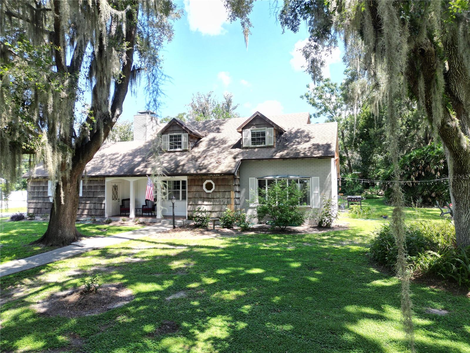 Photo of 35833 LAKESHORE DRIVE DADE CITY FL 33525
