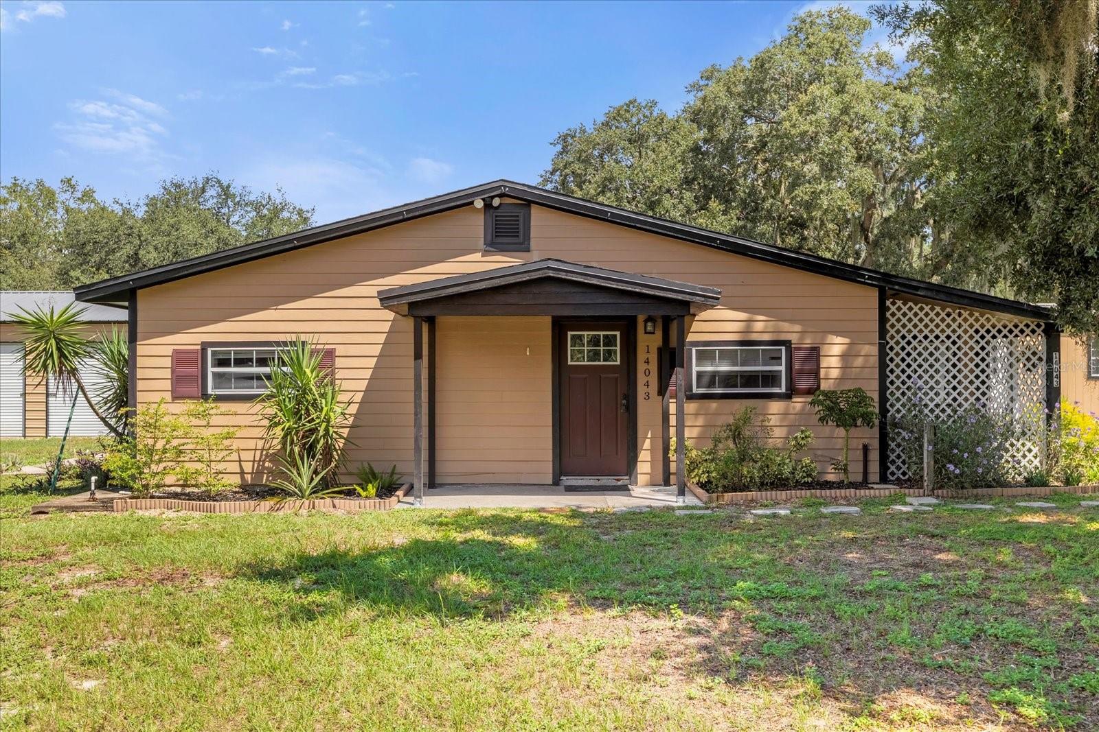 Photo of 14043 TENNESSEE AVENUE ASTATULA FL 34705