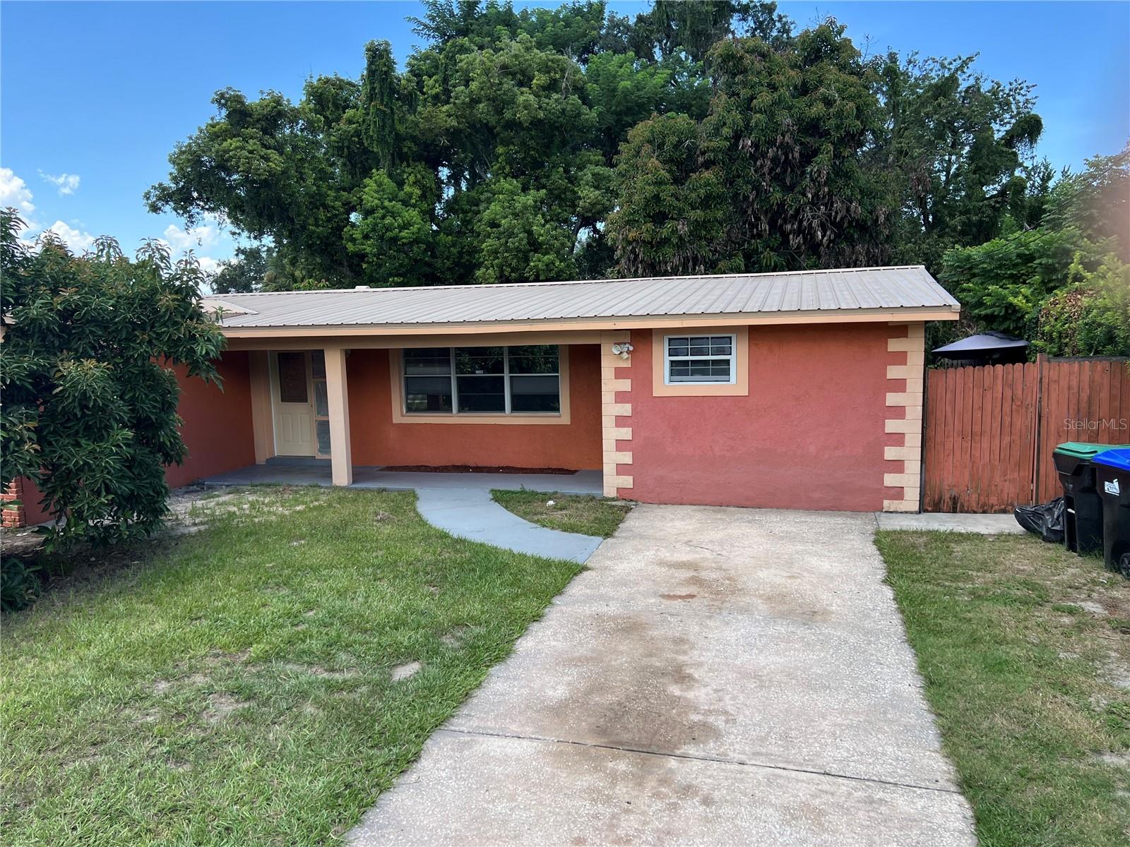 Photo of 5847 HARRINGTON DRIVE ORLANDO FL 32808