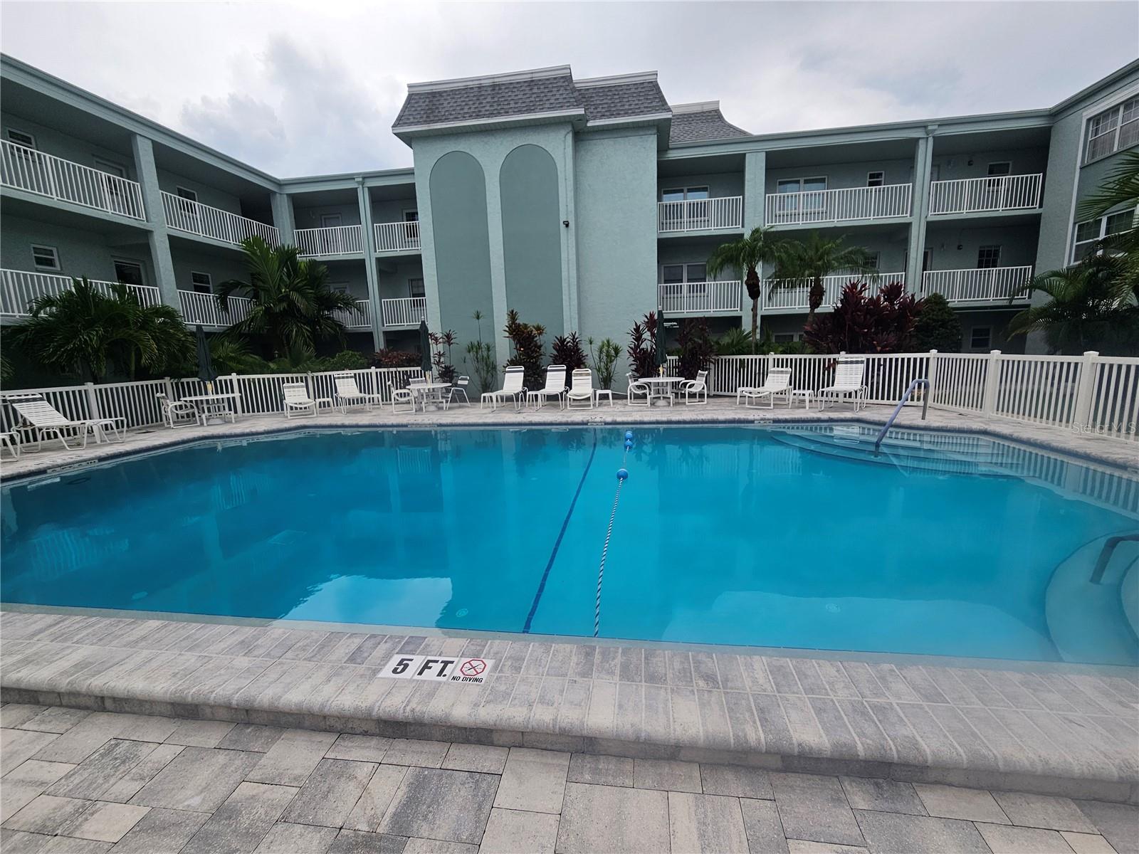 Photo of 1706 BELLEAIR FOREST DRIVE #310 BELLEAIR FL 33756