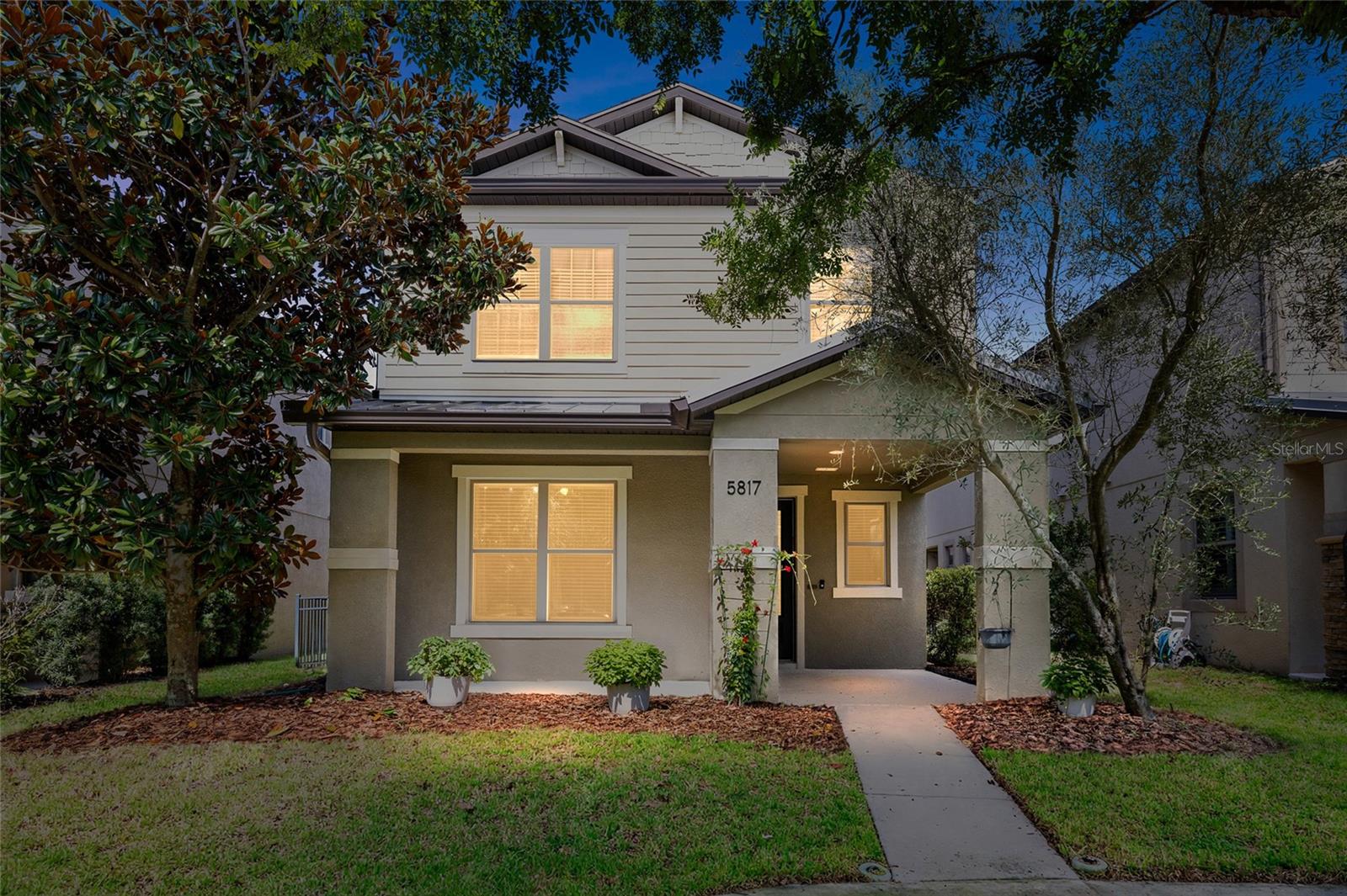 Photo of 5817 CALDERA RIDGE DRIVE LITHIA FL 33547