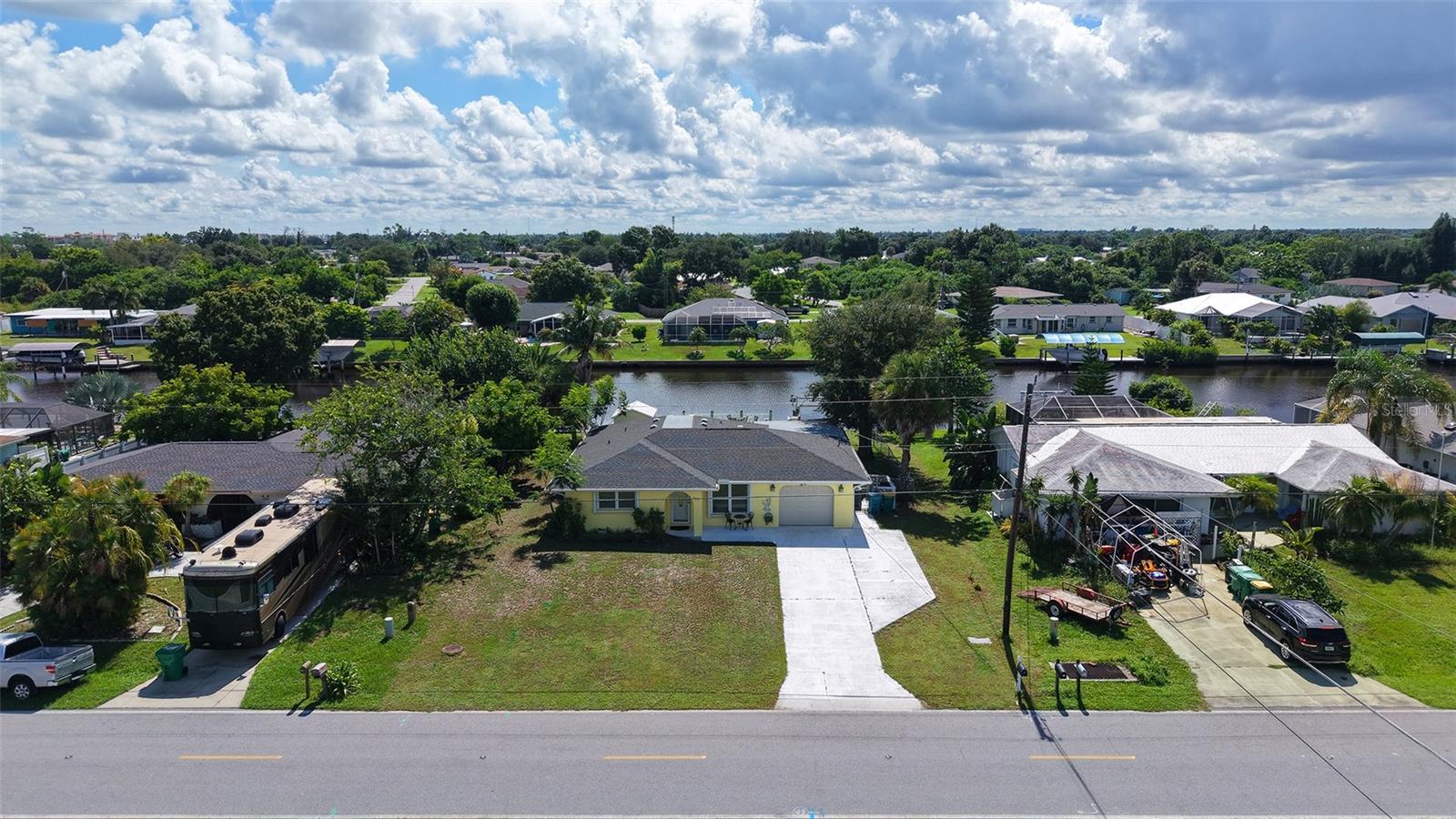 Photo of 481 W TARPON BOULEVARD PORT CHARLOTTE FL 33952
