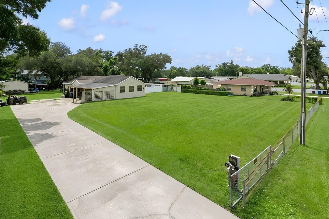 Photo of 11735 MARJORY AVENUE TAMPA FL 33612