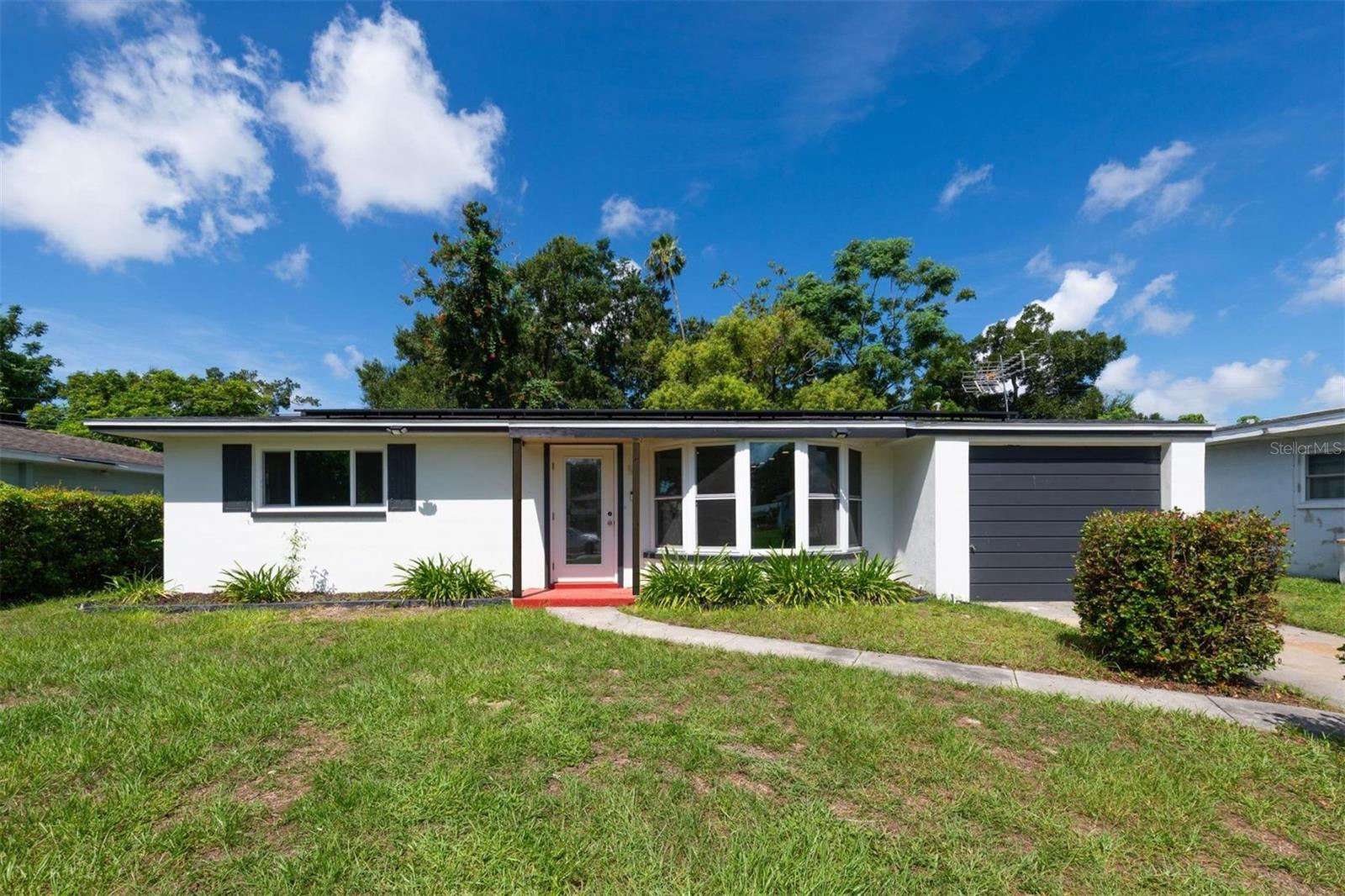 Photo of 1516 COUNTRY LANE CLEARWATER FL 33759