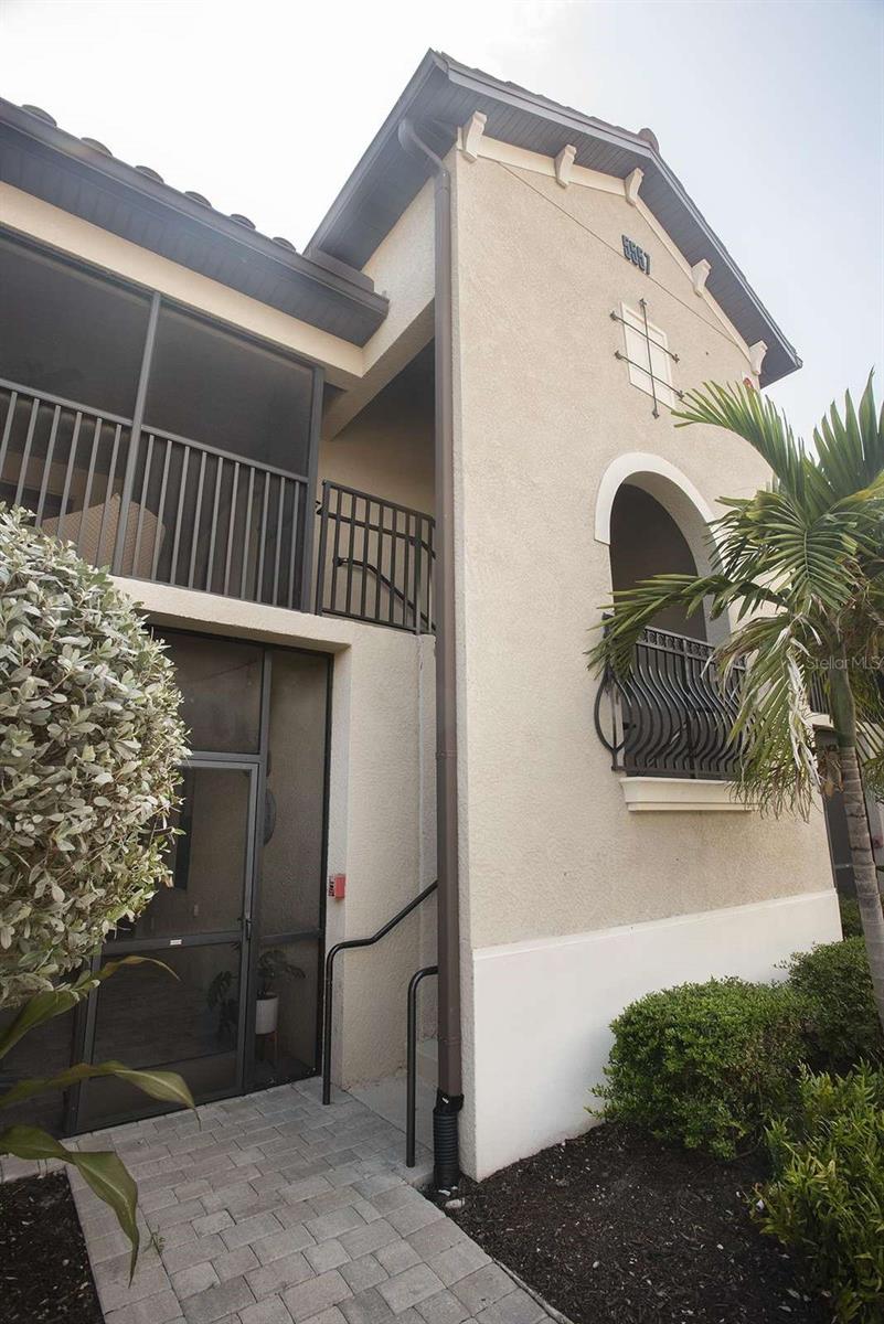 Photo of 5557 PALMER CIRCLE #205 BRADENTON FL 34211