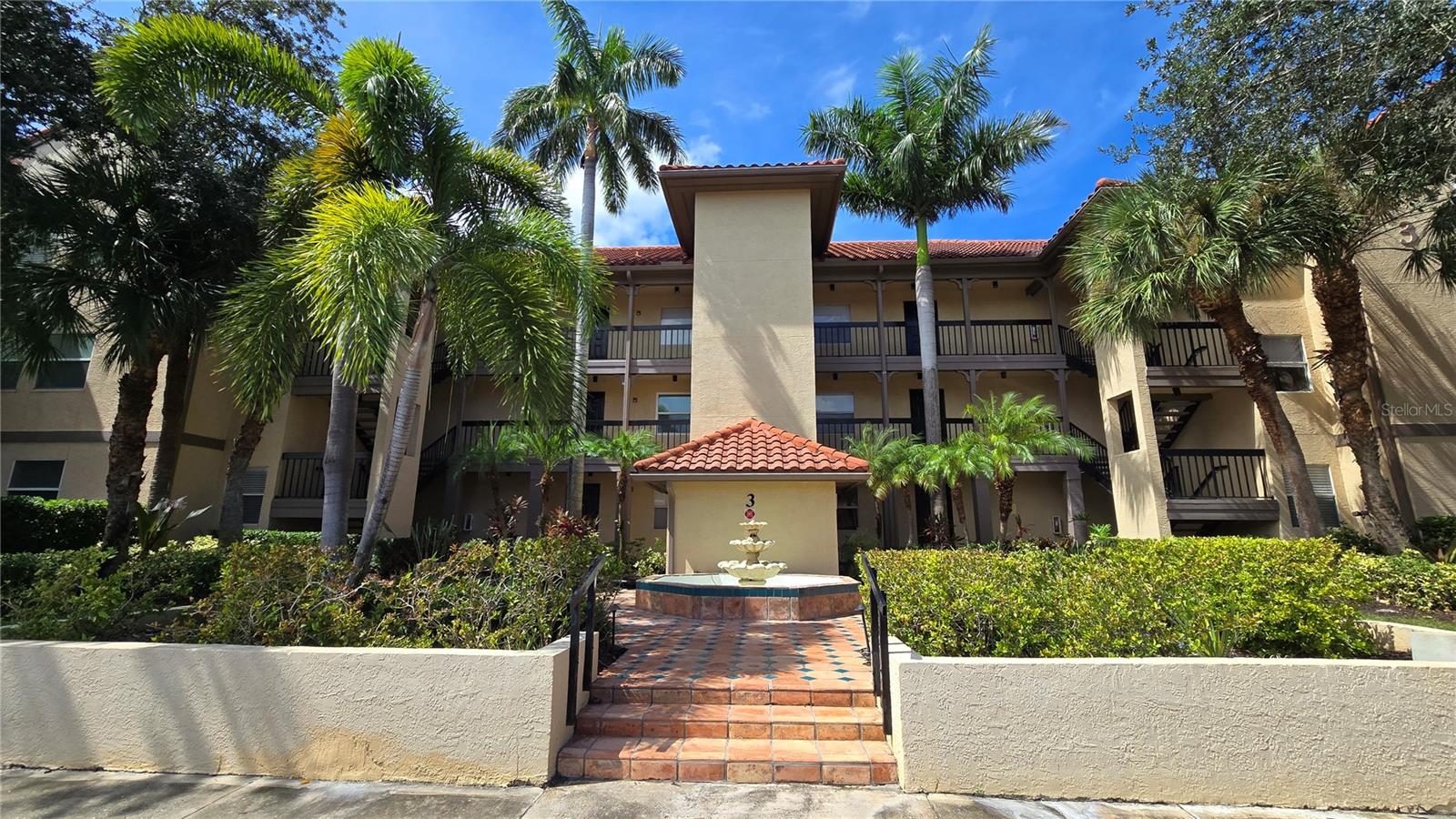 Photo of 2400 FEATHER SOUND DRIVE #328 CLEARWATER FL 33762